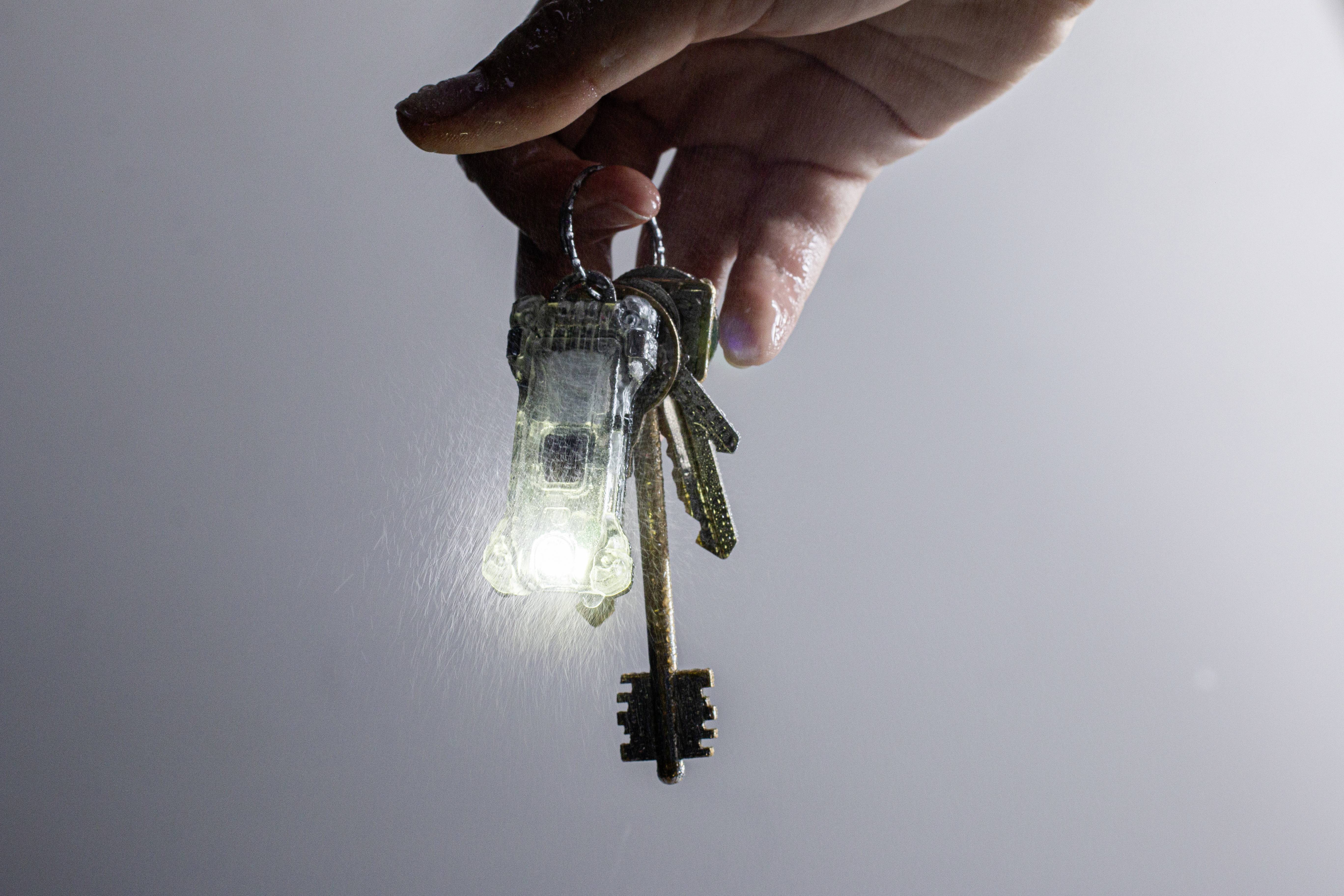 ArmyTek Zippy Grey LED Schlüsselleuchte akkubetrieben 200 lm 10 h 12 g