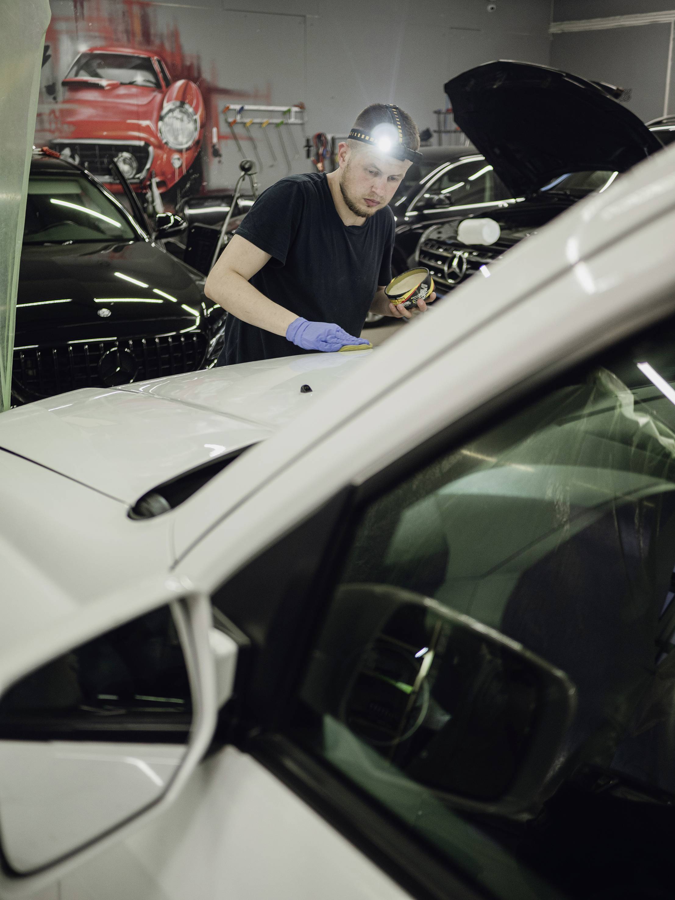 ArmyTek Wizard C2 Pro Max Magnet White LED Handlampe mit Magnethalterung akkubetrieben 3720lm 1440h 79g