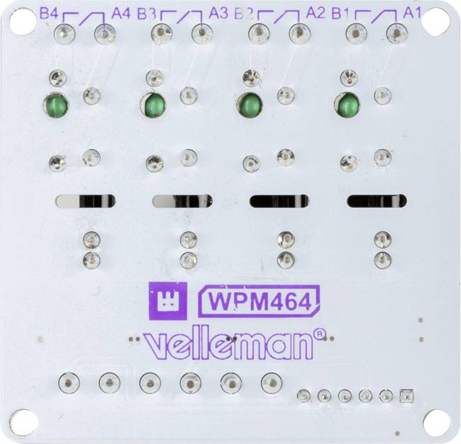 Leiterplatte des Modells 'WPM464' von Velleman mit mehreren LEDs und Steckplätzen.
