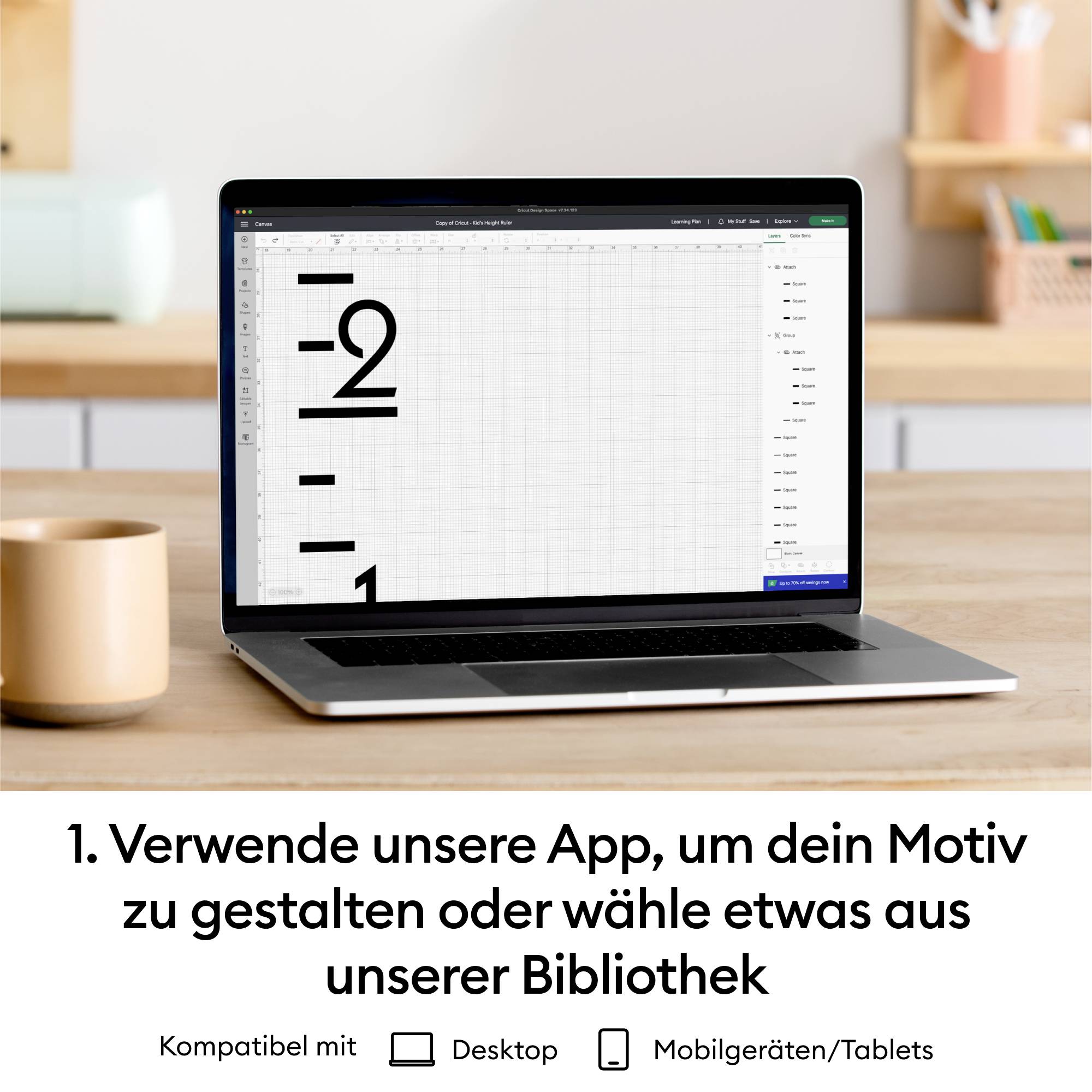 Laptop auf einem Tisch zeigt Grafikdesign-Software. Darunter Text: 'Verwende unsere App, um dein Motiv zu gestalten oder wähle aus unserer Bibliothek.'