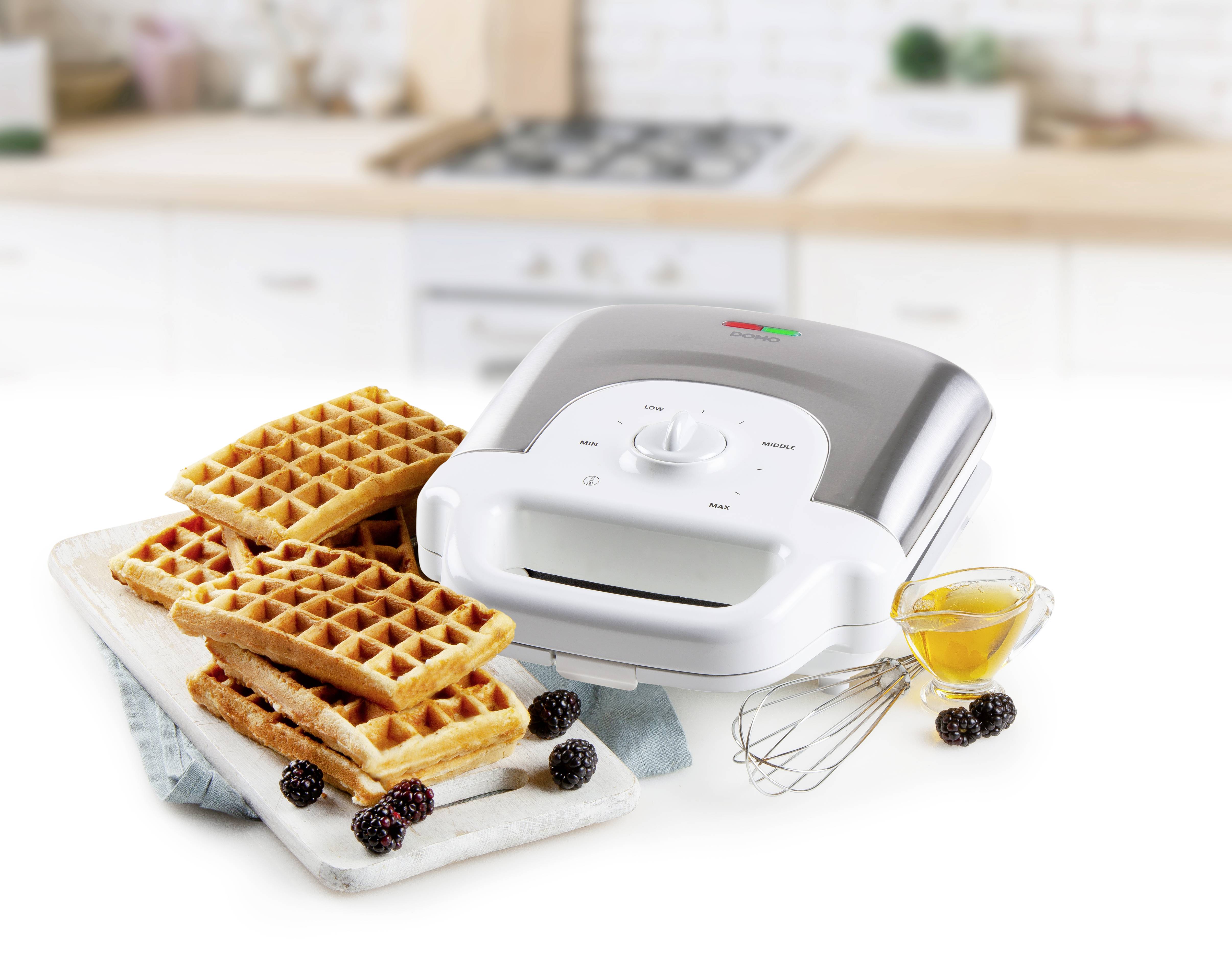 DOMO DO9222W XL Tasty Waffeleisen Kontrollleuchte, klappbar, Antihaftbeschichtung Weiß