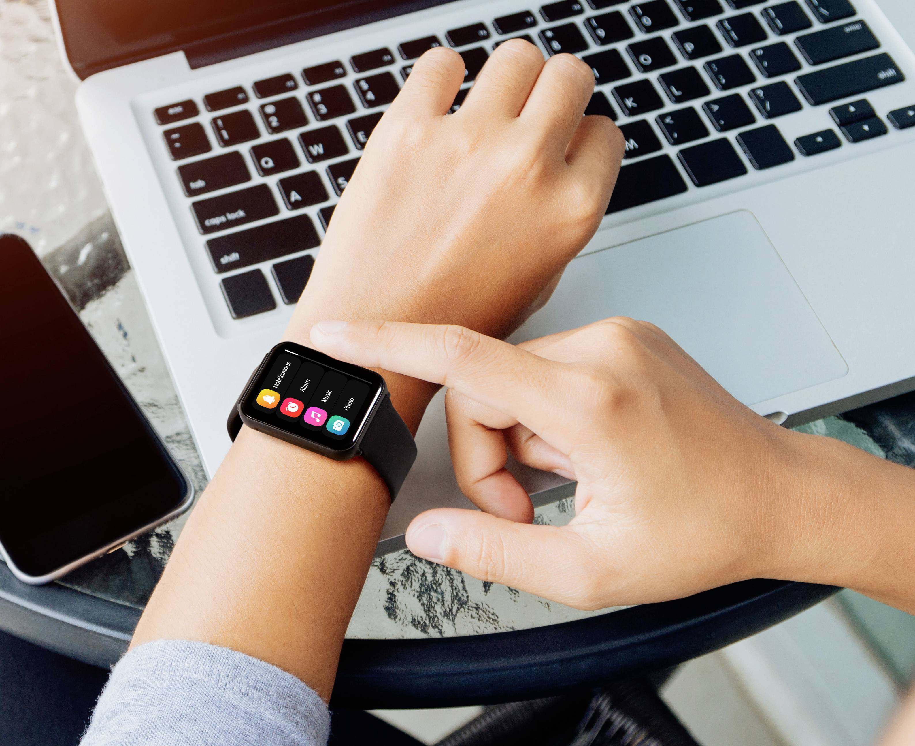 Technaxx Smartwatch TX-SW7HR Schwarz