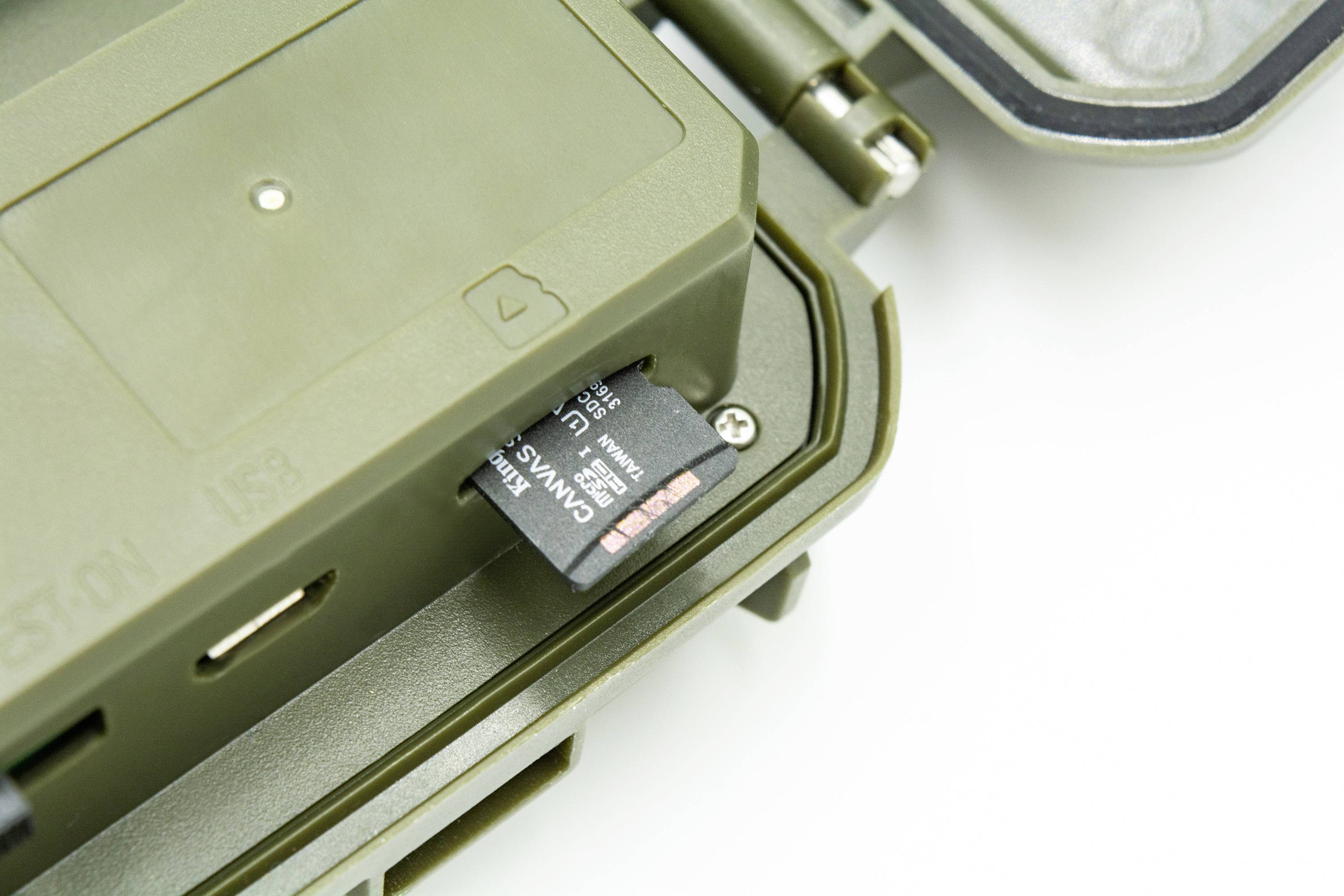 Technaxx TX-165 Wildkamera Tonaufzeichnung, Black LEDs, inkl. Klemmhalterung Grün