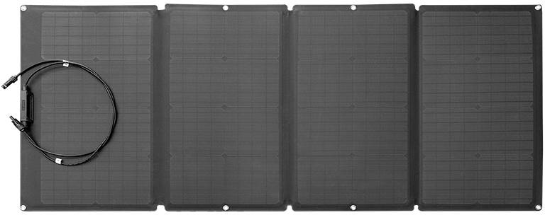 Ein faltbares Solarpanel mit vier Segmenten. Ein Kabel mit Anschlüssen liegt darauf, bereit zur Verbindung mit einem Gerät.