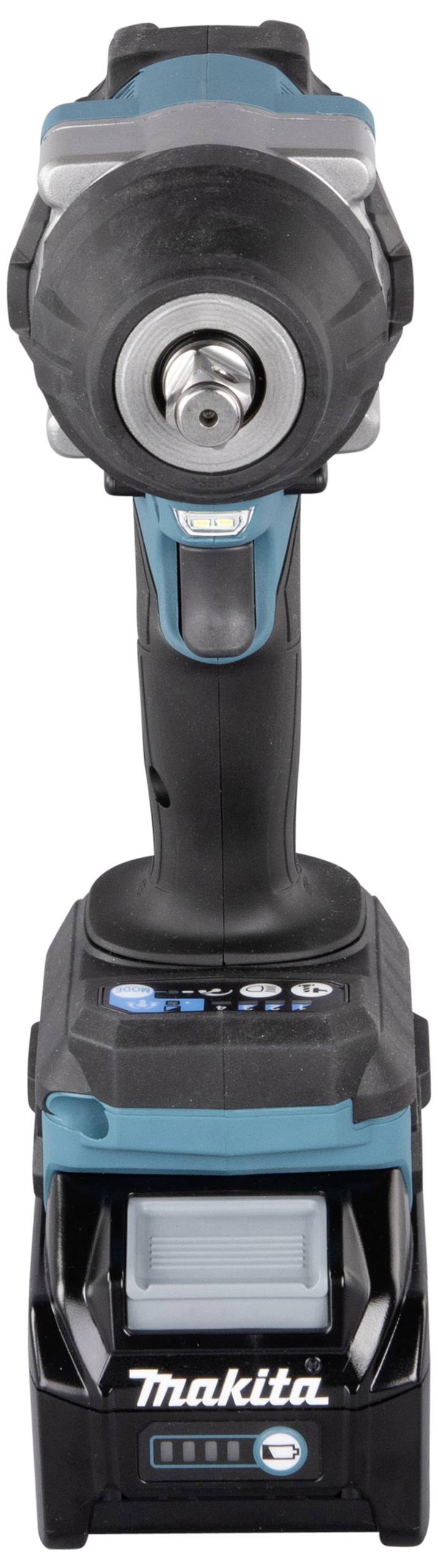 Ein blauer Akku-Schlagschrauber der Marke Makita, frontal abgebildet. Sichtbar ist das Bohrfutter und der Griff mit Batterie.