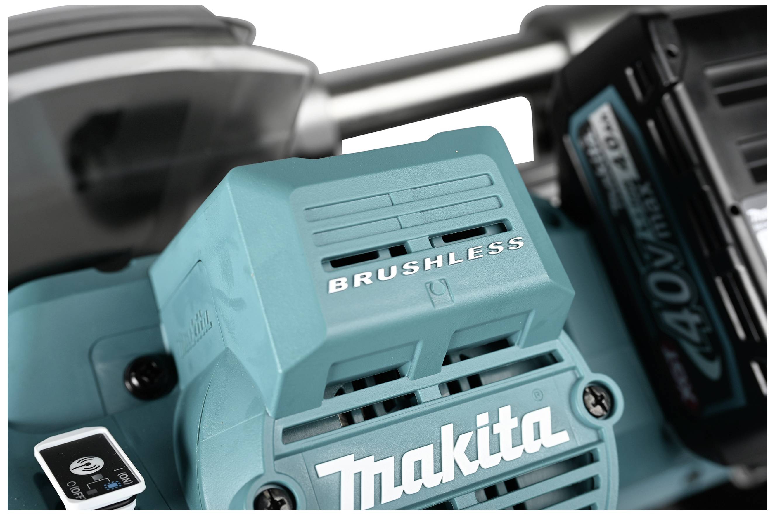 Makita Akku-Kapp- und Gehrungssäge bürstenlos 305mm 30mm