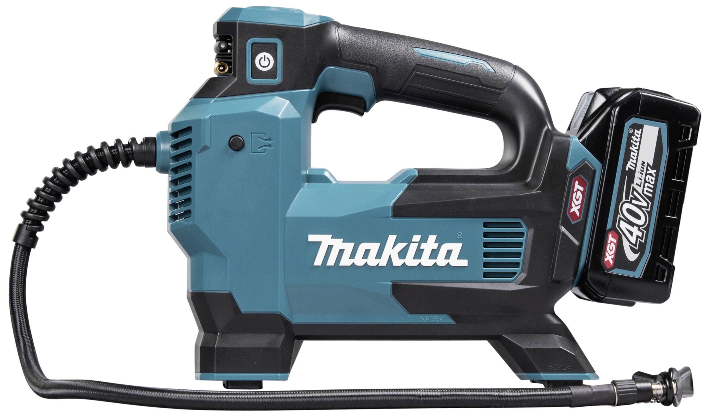 Ein dunkelblauer, tragbarer elektrischer Kompressor mit angebrachtem Schlauch und Aufsatz. Aufschrift: 'Makita XGT 40V max'.