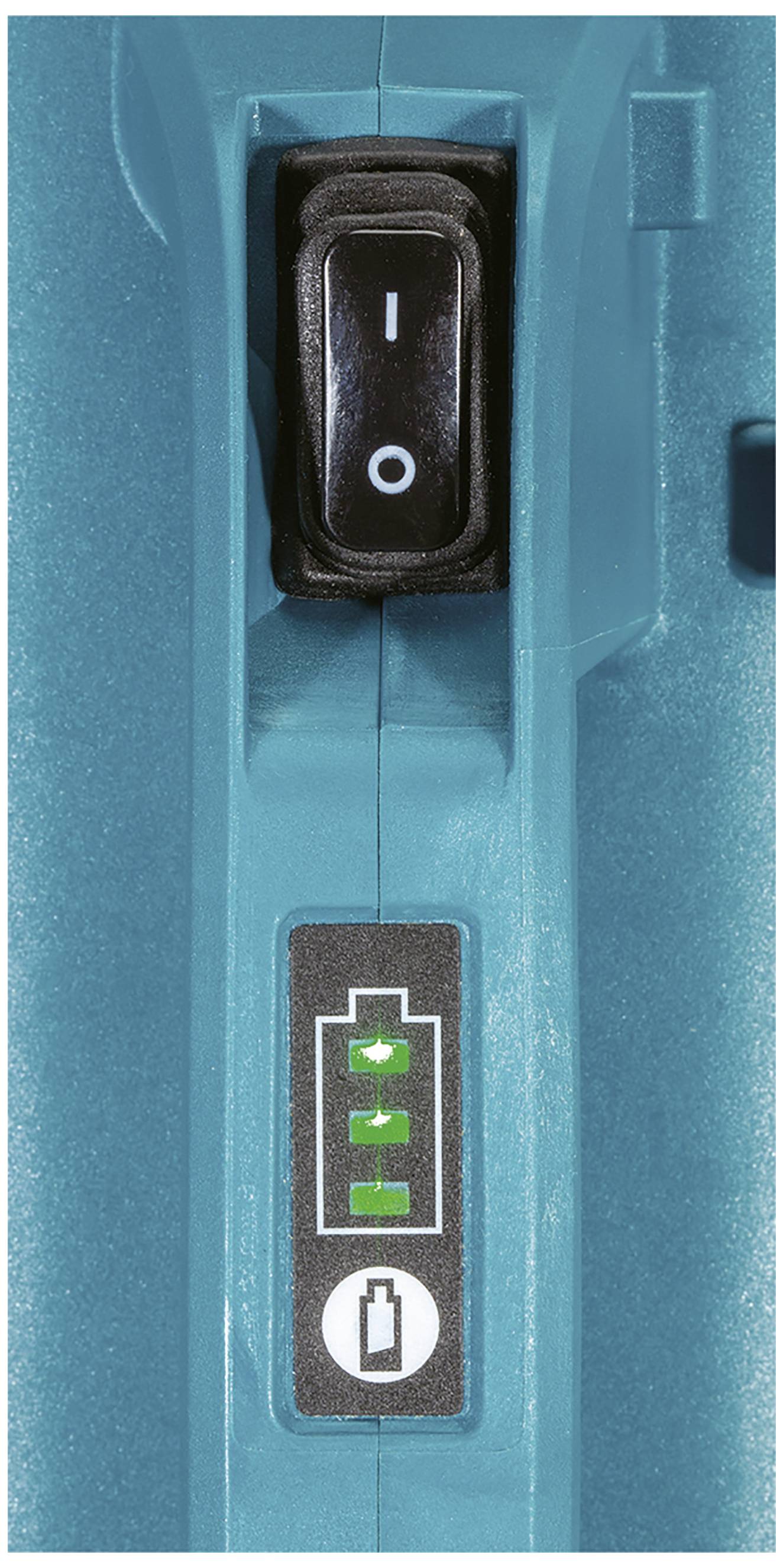 Ein Schalter mit 'I/O' Positionen an einem blauen Gerät. Darunter ein Batterieladestatus mit drei grünen Balken und einem Batteriesymbol.