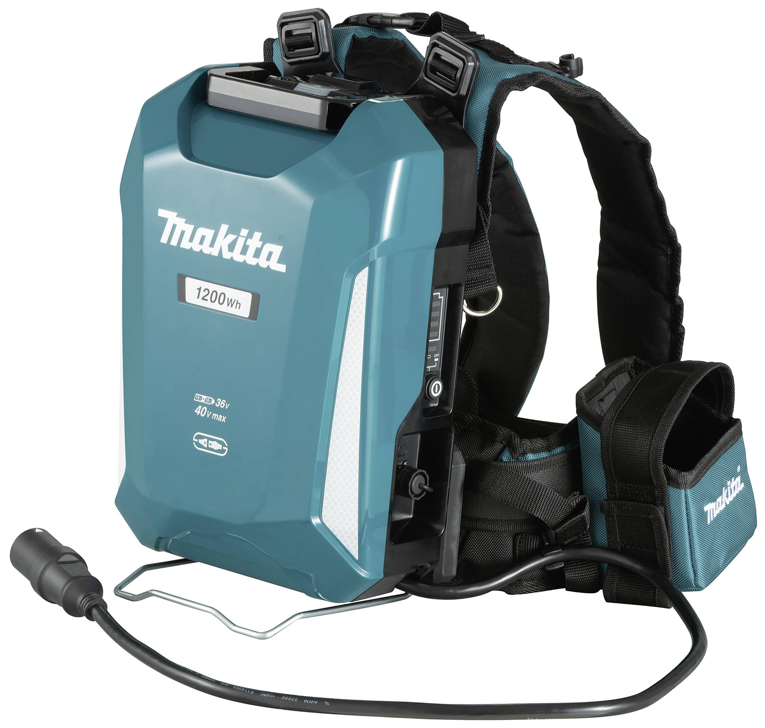 Blauer Makita-Rucksackstaubsauger mit Gurt und Schlauch. Logo, spekulative der deutschen Wattzahl. Mobil und tragbar für Reinigungsarbeiten.
