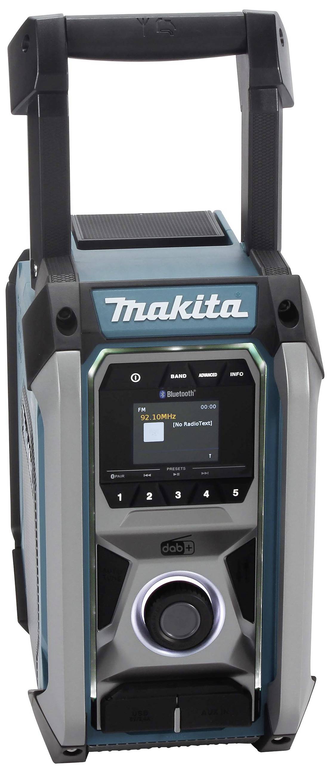 Tragbares Baustellenradio von Makita in robuster Bauweise, mit Digitalanzeige, Knöpfen zur Sendereinstellung, und Markenschriftzug oben.