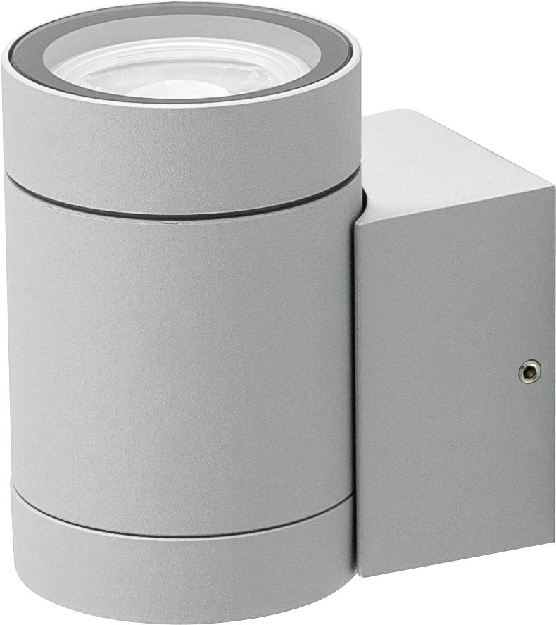 Silberne zylindrische Außenleuchte an einer Wandhalterung, geeignet für die Beleuchtung von Gebäudefassaden.