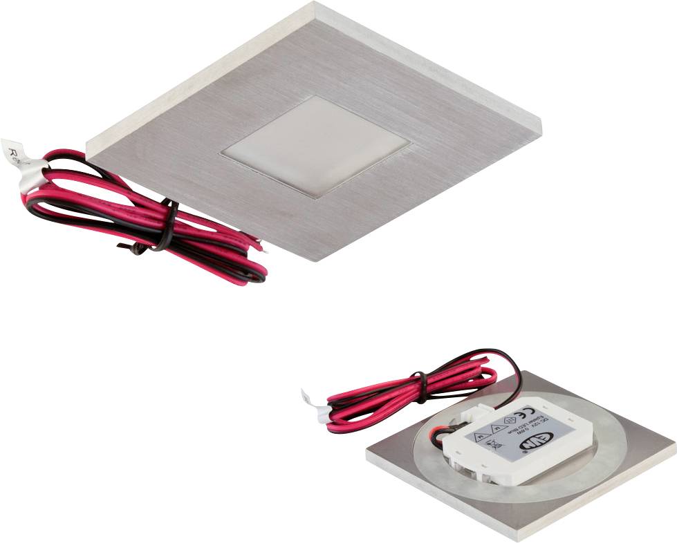 Ethernet-Netzwerkkabel mit RJ45-Steckern an beiden Enden, aufgewickelt auf weißem Hintergrund.