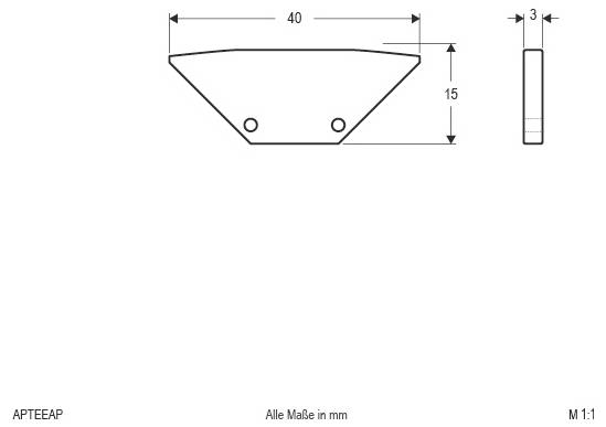 Technische Maßzeichnung eines trapezförmigen Teils: 40 mm breit, 15 mm hoch, 3 mm dick, mit zwei unteren Bohrungen; Maßstab 1:1.