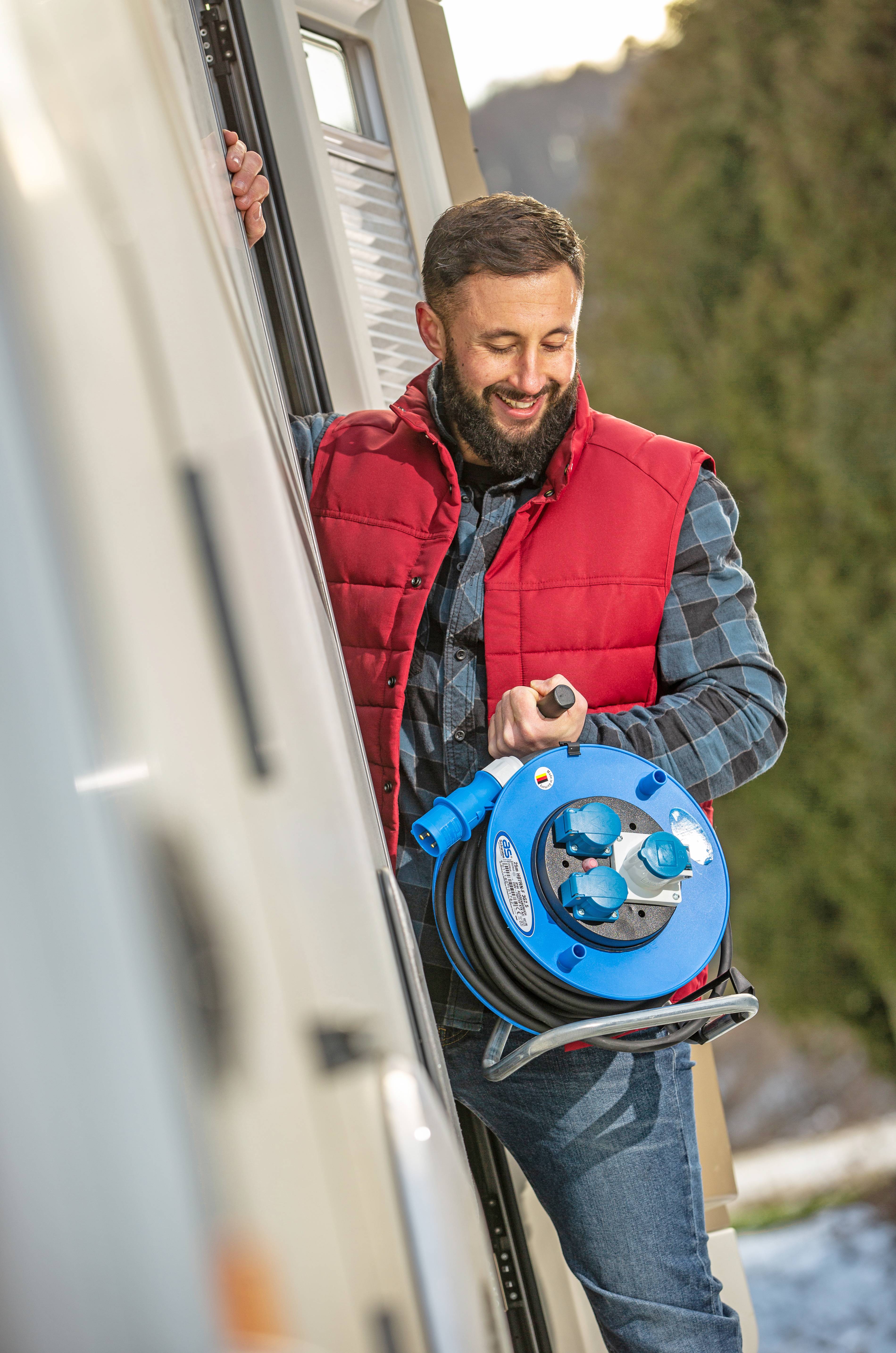 AS Schwabe 10231 Kabeltrommel 25m Schwarz Schutzkontakt-Stecker