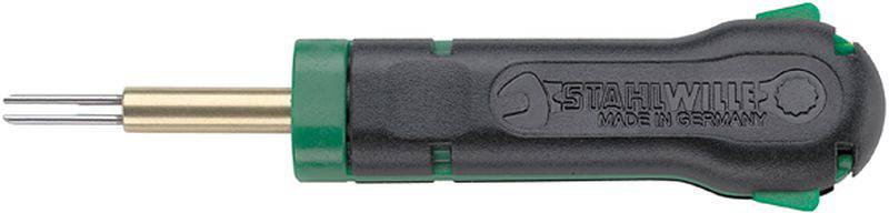 Ein Schraubendreher von STAHLWILLE mit grün-schwarzem Griff und austauschbarer Spitze.