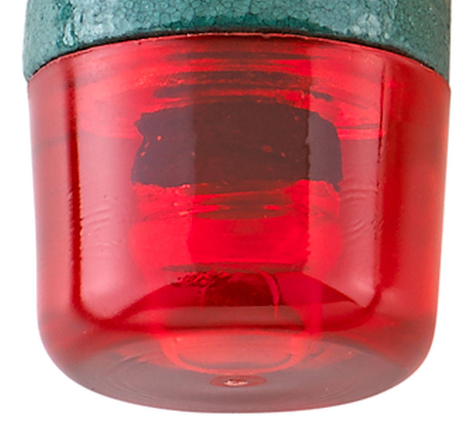 Rotes Glasleuchtmittel mit metallischer Fassung oben, vermutlich Teil einer Signalleuchte oder eines alten Lichtsignals.