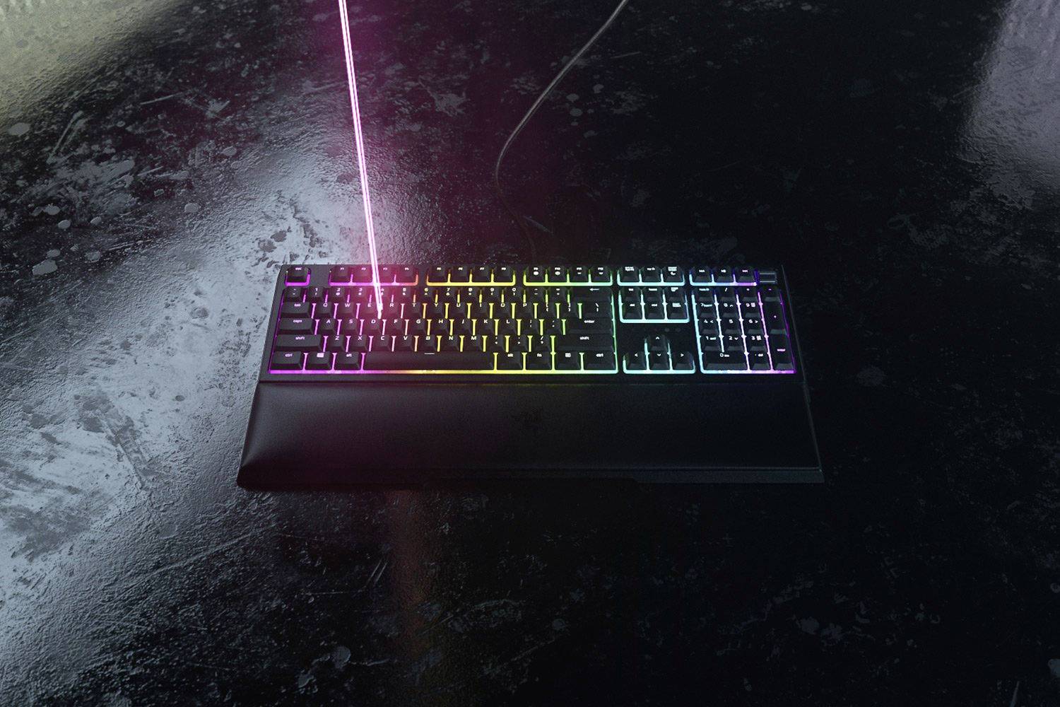 RAZER Ornata V2 Kabelgebunden Mechanische Gaming-Tastatur Deutsch, QWERTZ Schwarz Beleuchtet, Handballenauflage
