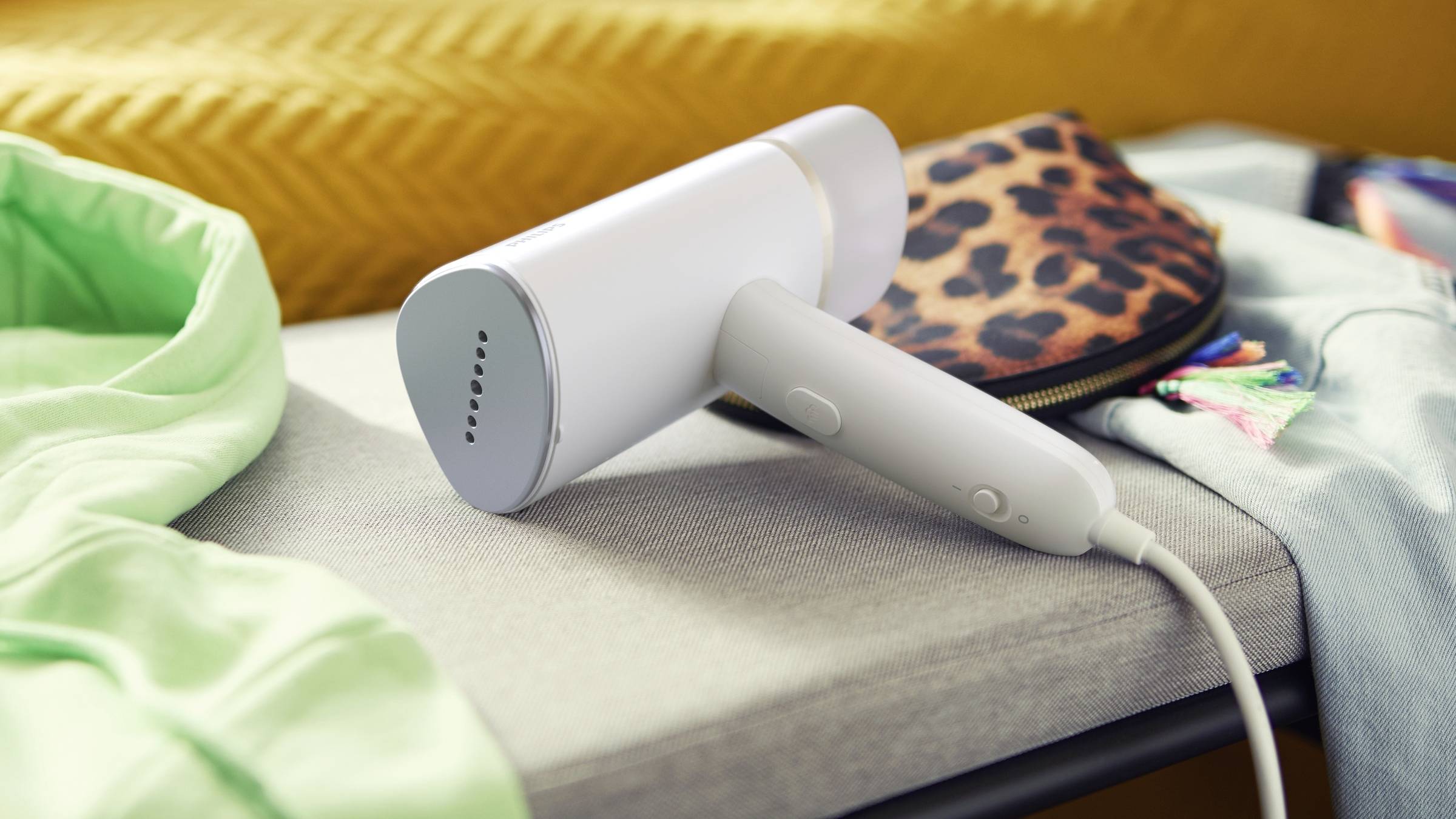 Philips Home STH3020/10 Dampfglätter Weiß 1000 W