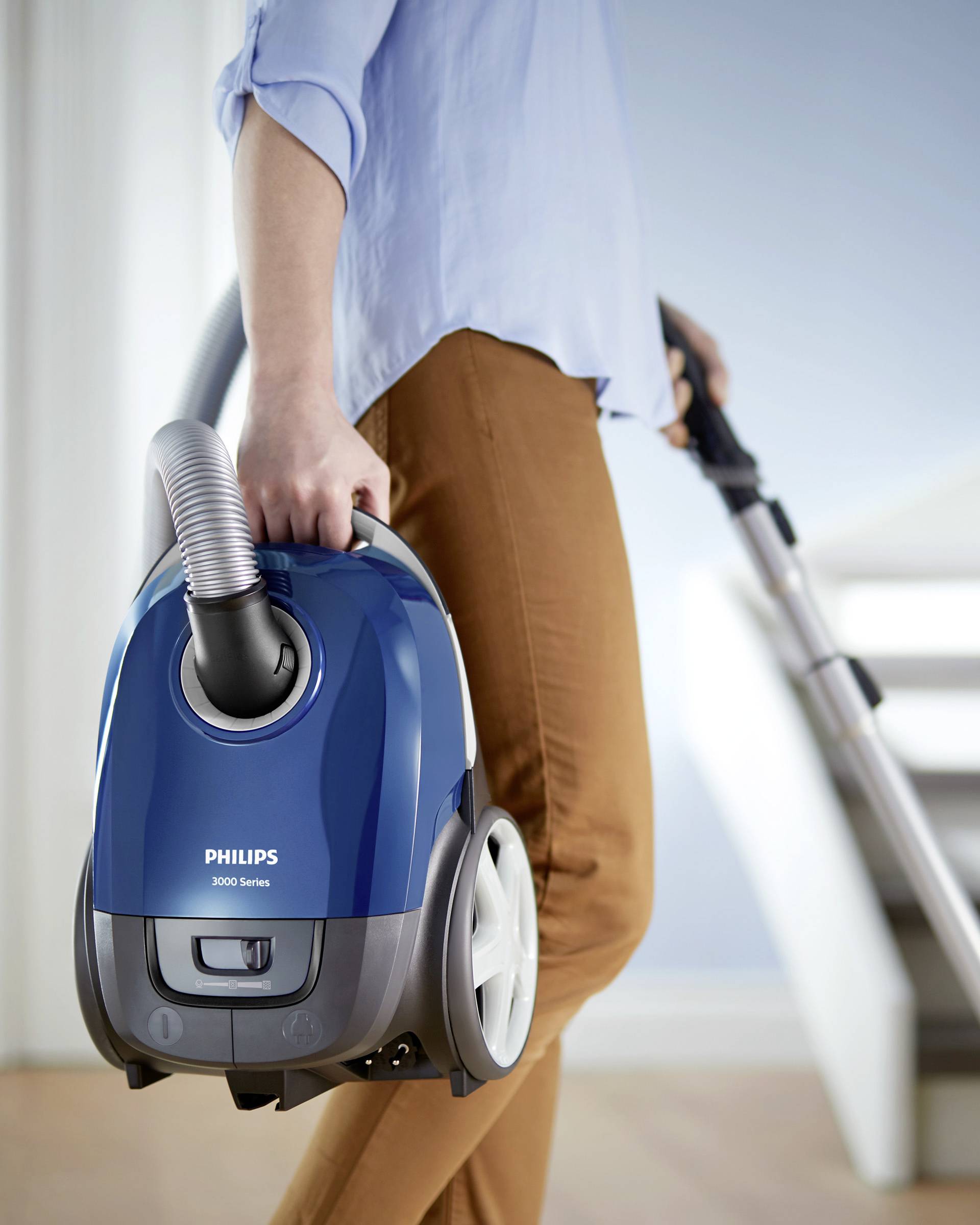 Philips Home XD3110/09 Staubsauger mit Beutel 900W