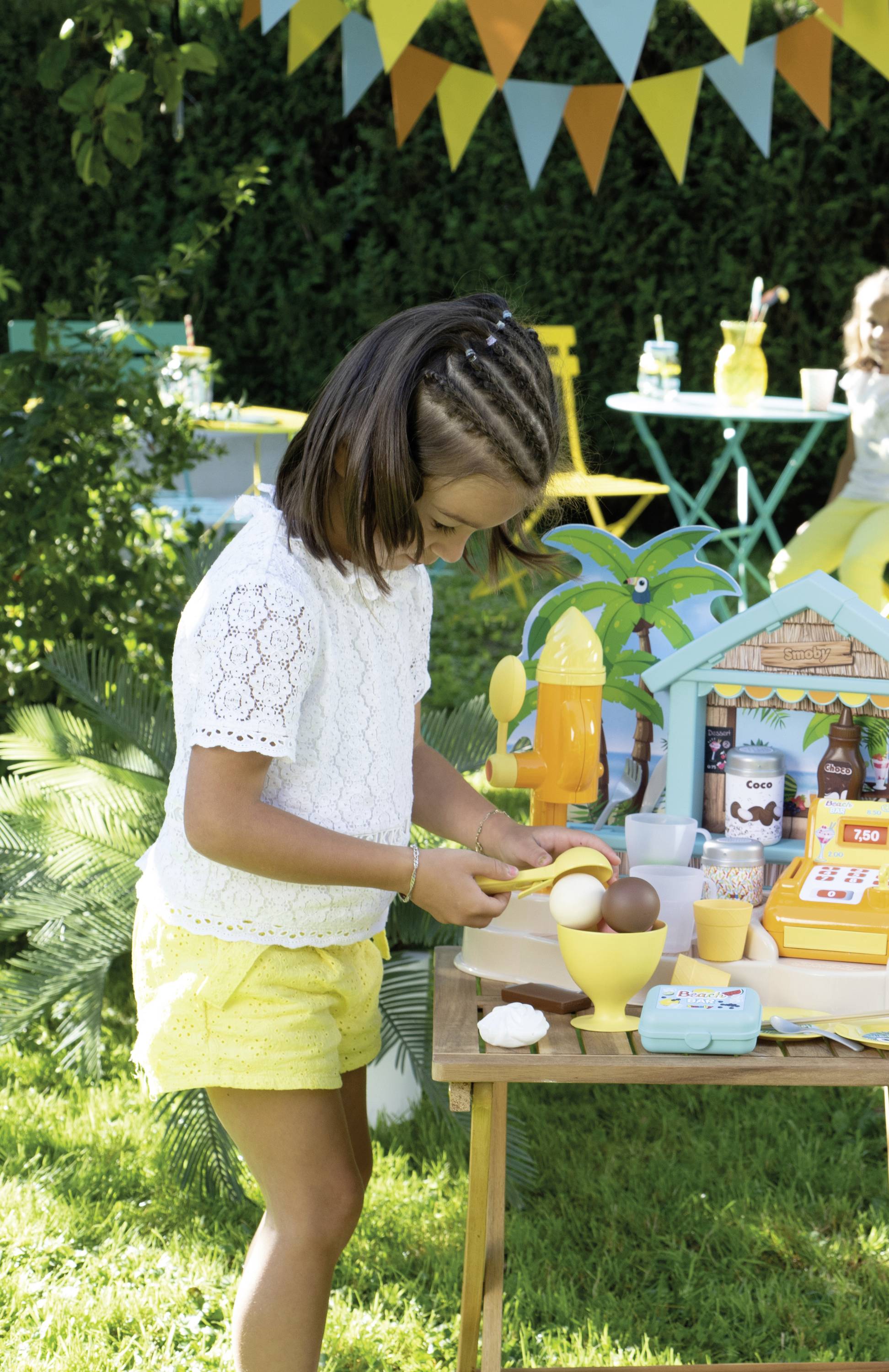 Smoby Beach Bar mit Eismaschine und Kasse