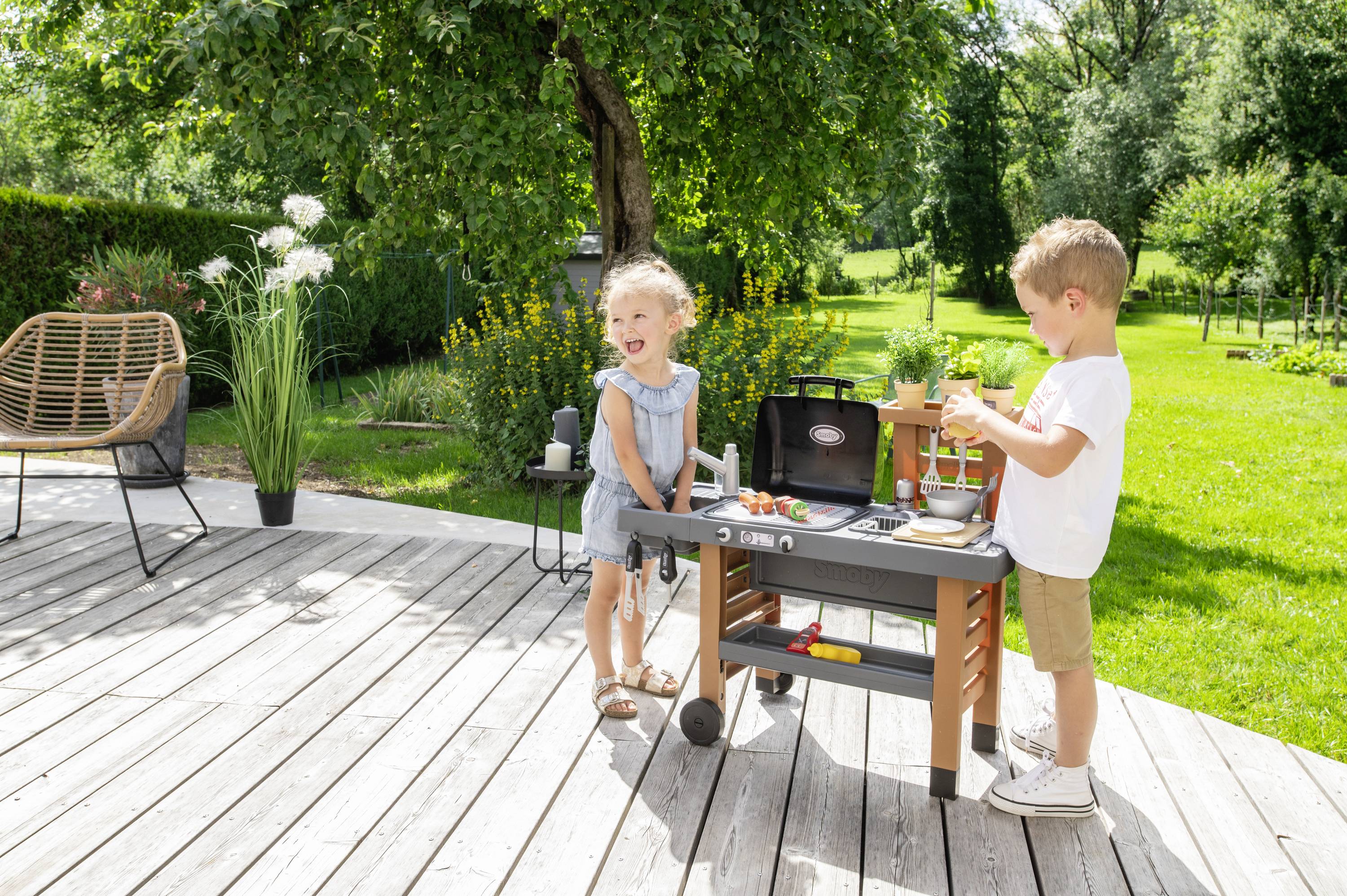 Smoby Outdoor Gartenspielküche
