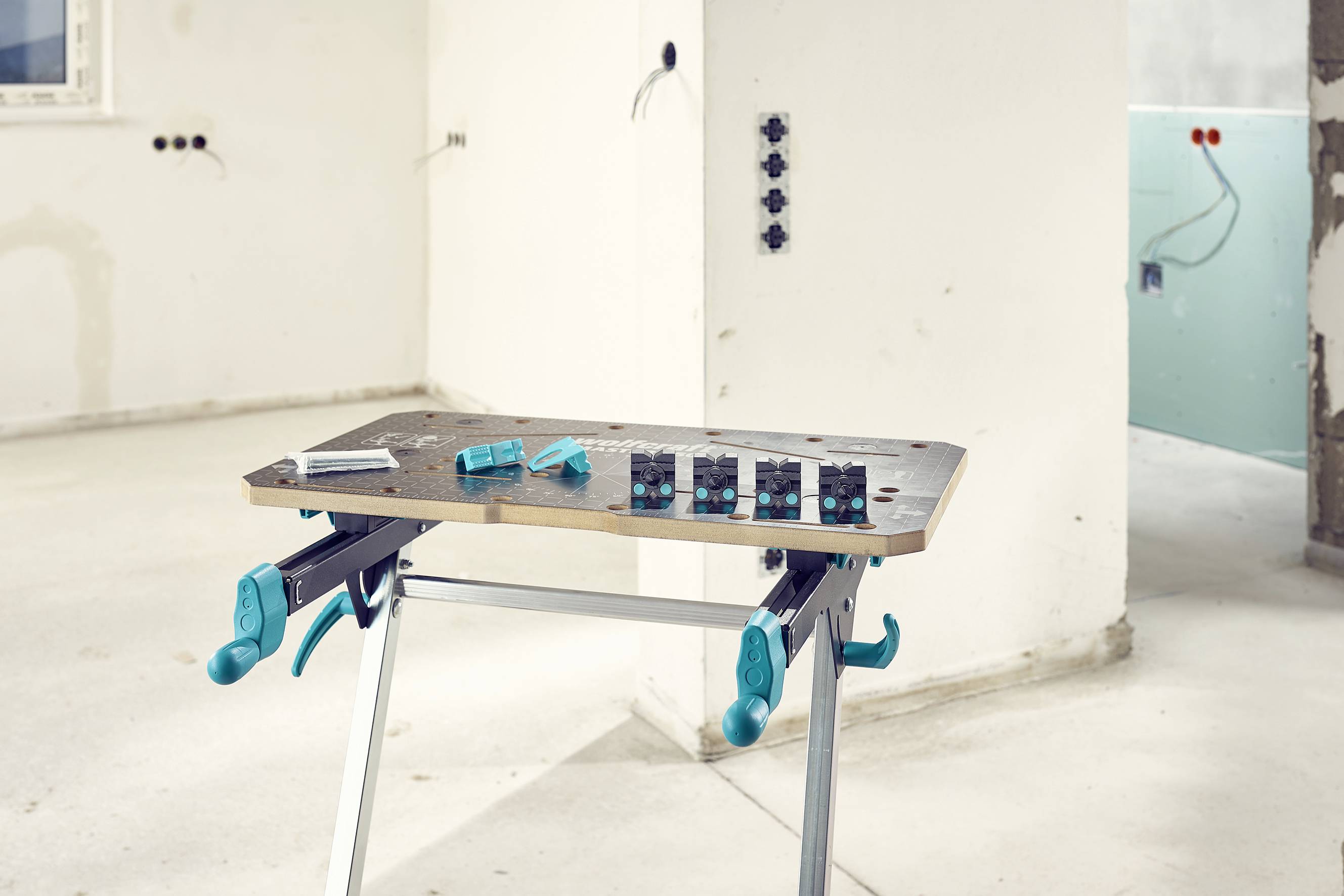 Wolfcraft 6871000 Spann- und Maschinentisch MASTER 750 ERGO 13.2kg Schwarz, Silber