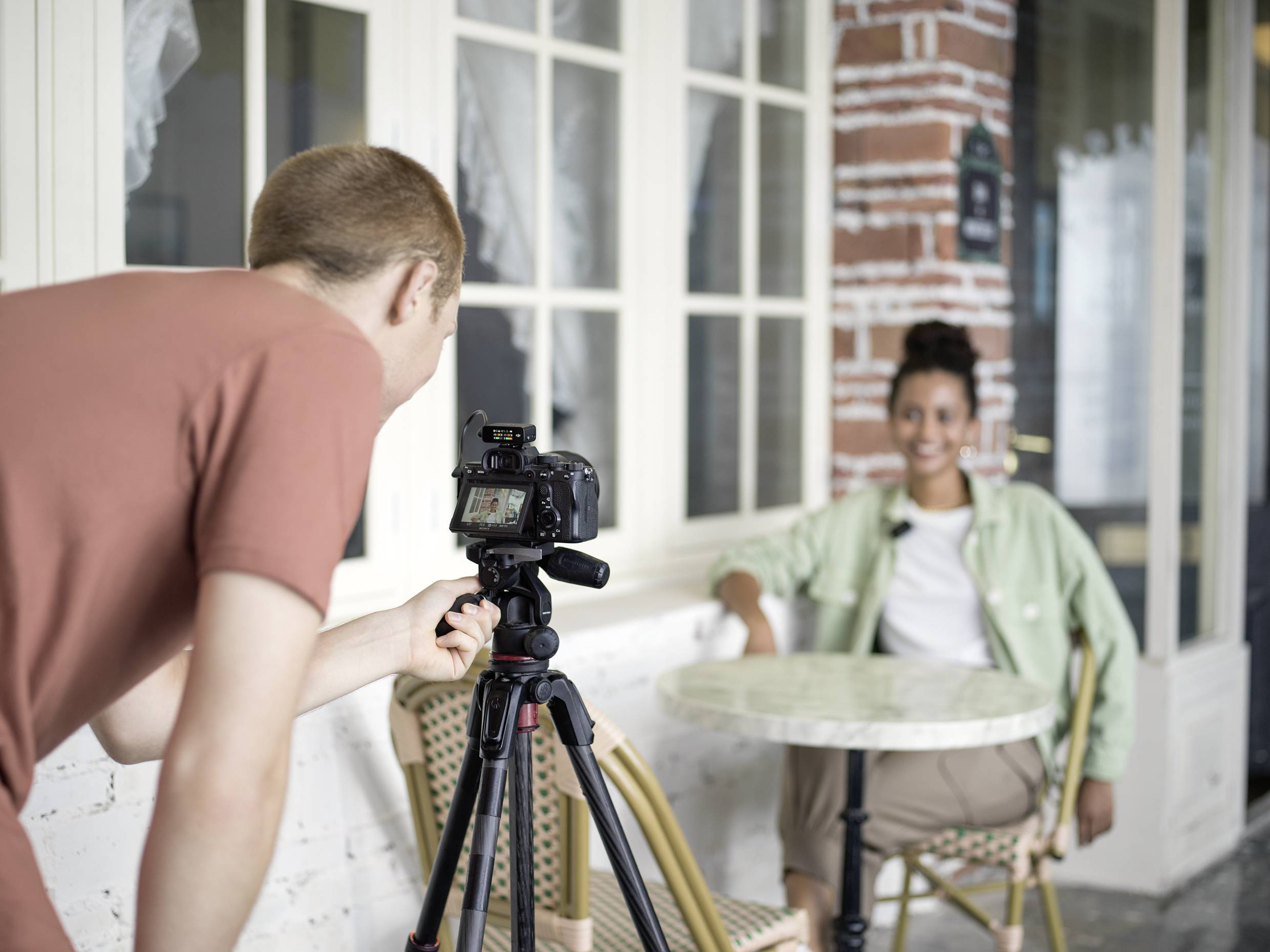 DJI MIC Ansteck Funkmikrofon-Set Übertragungsart (Details):Kabellos inkl. Tasche, inkl. Kabel, inkl. Klammer, inkl. Mikrofoncase Audio, stereo (3.5