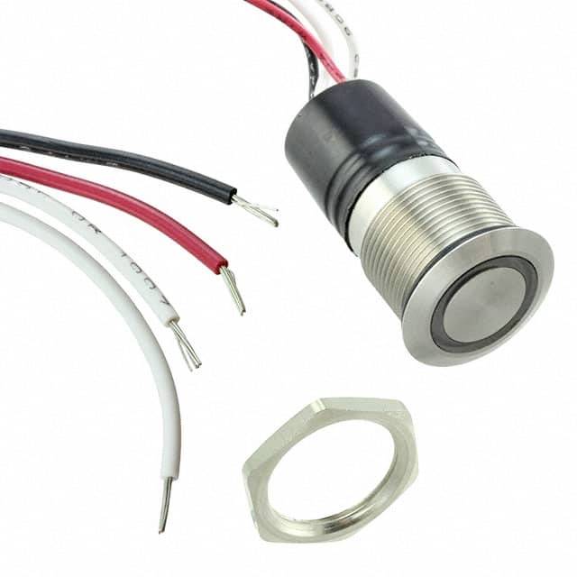 Ein metallischer Drucktaster mit Kabeln und einer Mutter zeigt die Komponenten eines Schalters. Geeignet für elektronische Projekte.