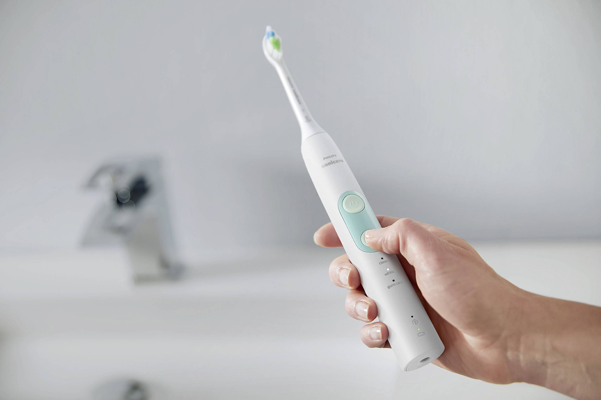 Philips Sonicare 5100 HX6857/28, Schallzahnbürste, Weiß
