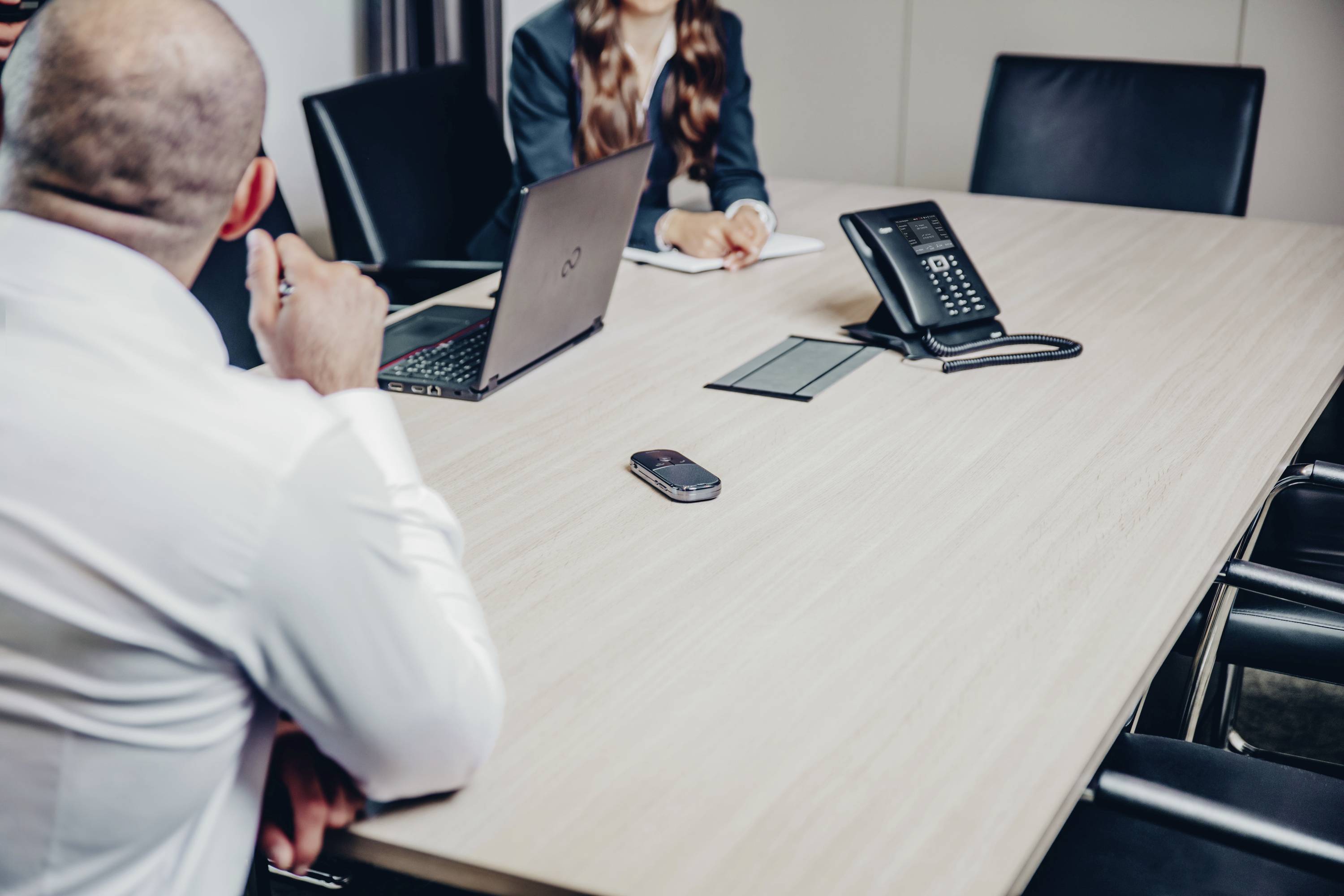 Gigaset ION Konferenzlautsprecher Geeignet für z.B. Microsoft Teams, Zoom USB-C® Grau