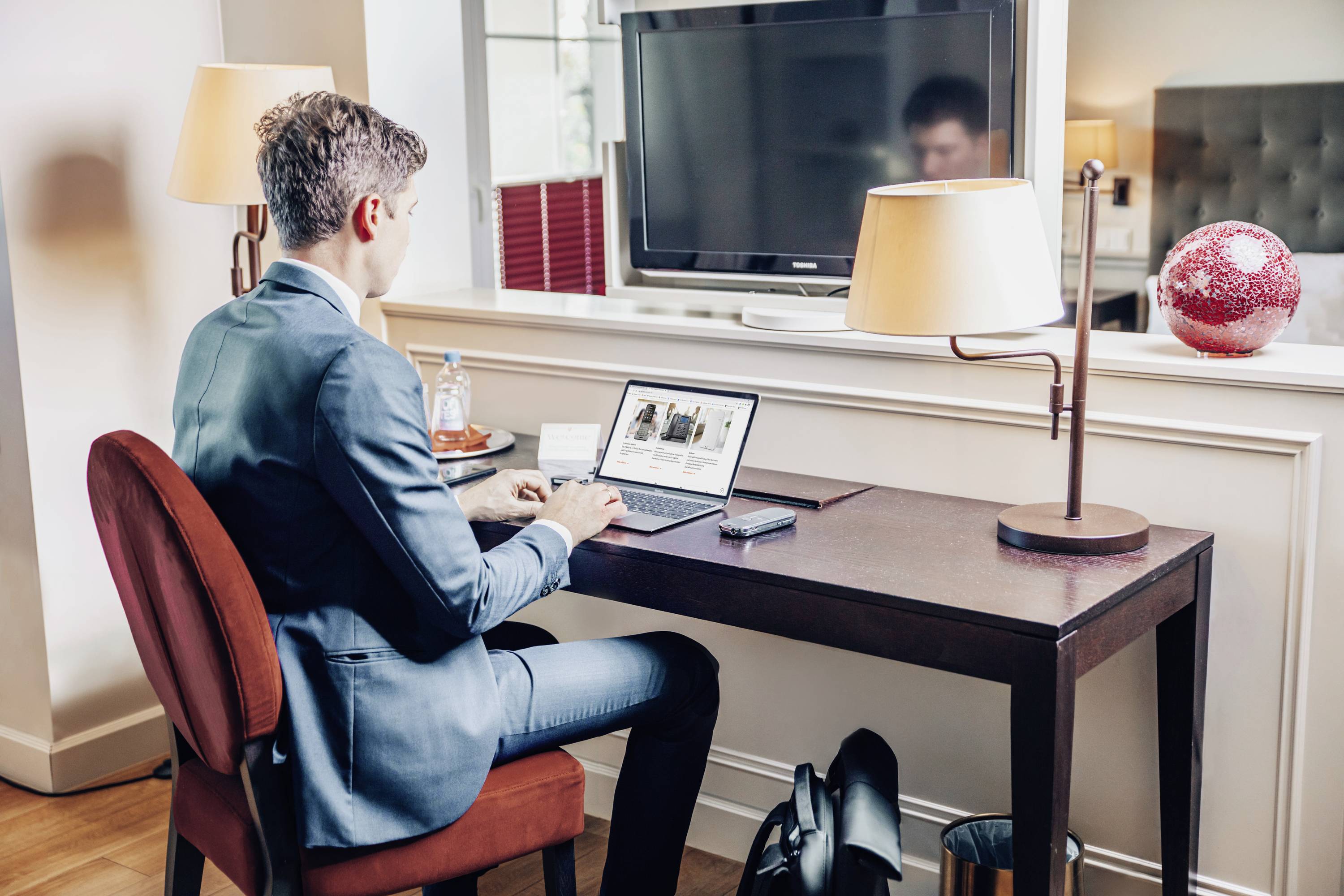 Gigaset ION Konferenzlautsprecher Geeignet für z.B. Microsoft Teams, Zoom USB-C® Grau