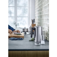 WMF Lono Wasserkocher schnurlos, Überhitzungsschutz Cromargan Fassungsvermögen: 1.6l WMF Lono Wasserkocher schnurlos, Überhitzungsschutz Cromargan Fassungsvermögen: 1.6l