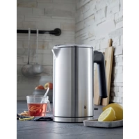 WMF Lono Wasserkocher schnurlos, Überhitzungsschutz Cromargan Fassungsvermögen: 1.6l WMF Lono Wasserkocher schnurlos, Überhitzungsschutz Cromargan Fassungsvermögen: 1.6l