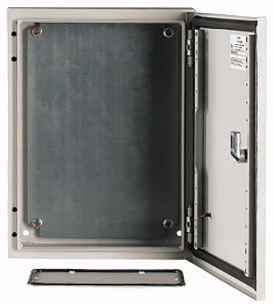 Metallschrank mit geöffneter Tür und abgenommener Rückplatte. Geeignet für elektrische oder elektronische Geräteinstallationen.