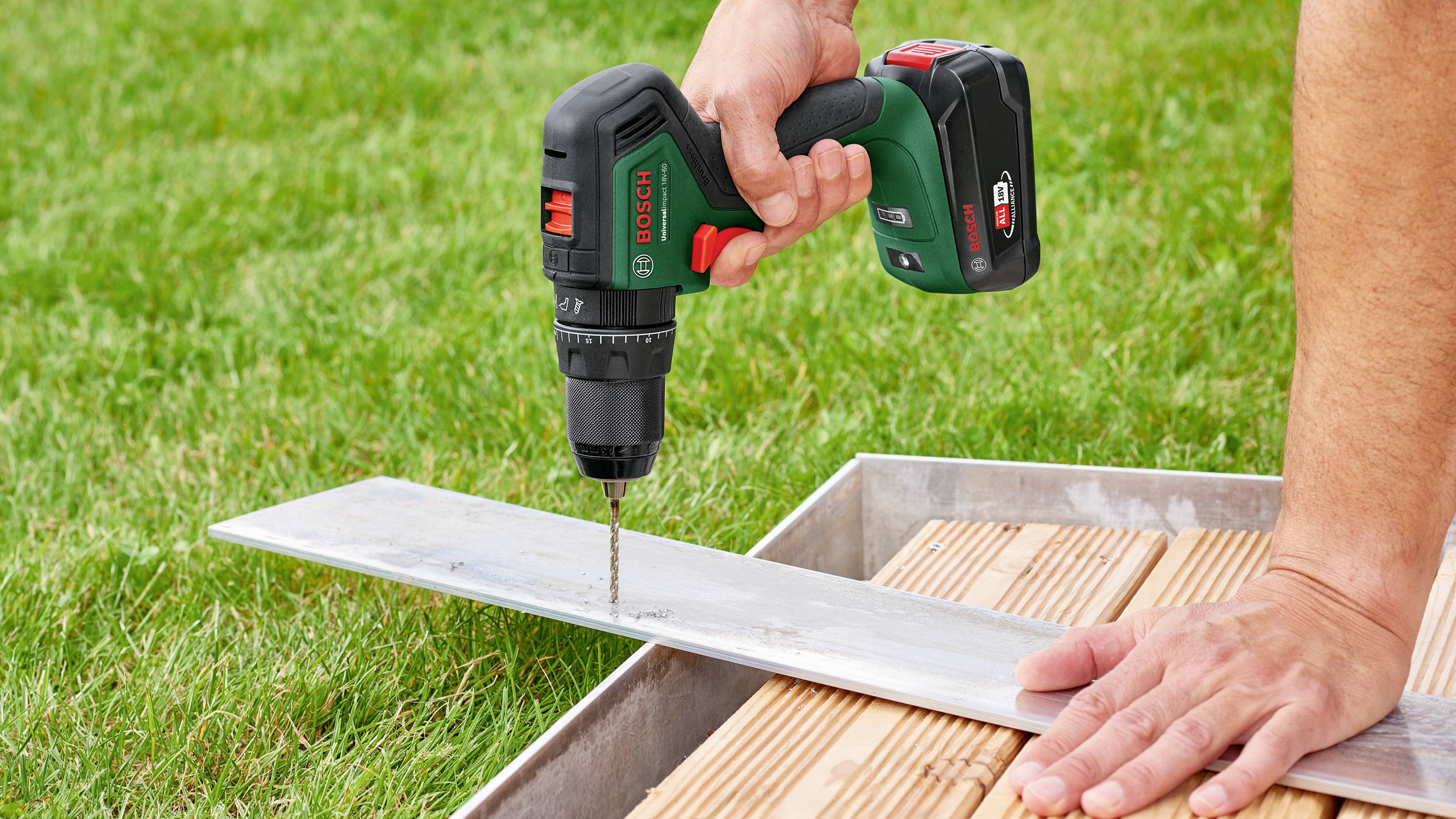 Bosch Home and Garden UniversalImpact 18V-60 06039D7100 Akku-Bohrschrauber 18 V Li-Ion ohne Akku, ohne Ladegerät