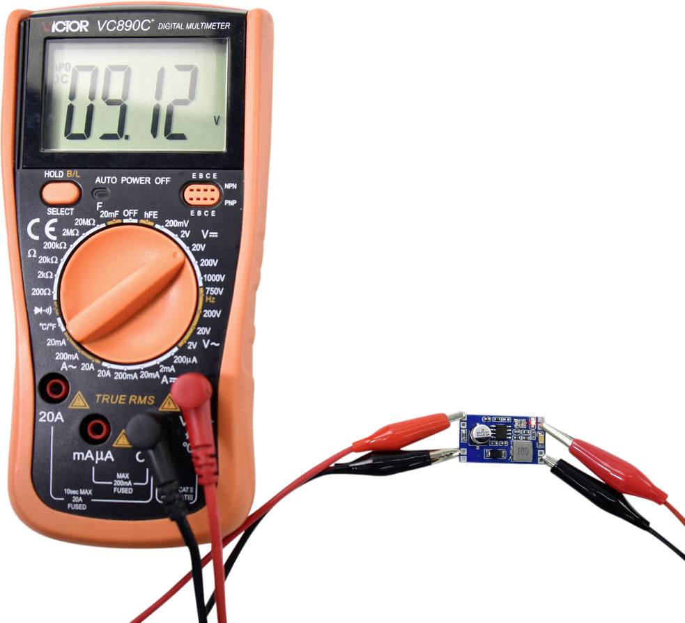 TRU COMPONENTS TC-10093136 Spannungsregler TC-10093136