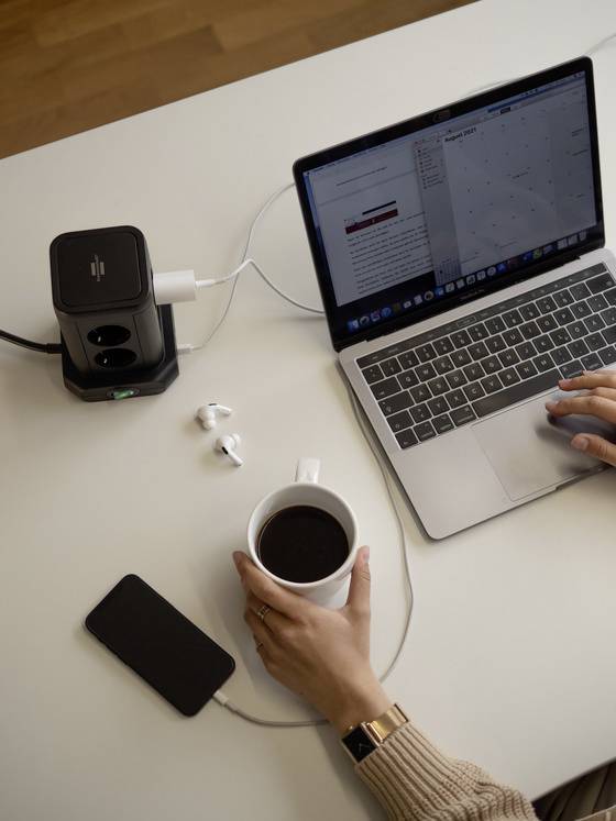 Brennenstuhl 1153560000 Steckdosenturm 8fach Schwarz 1 St.