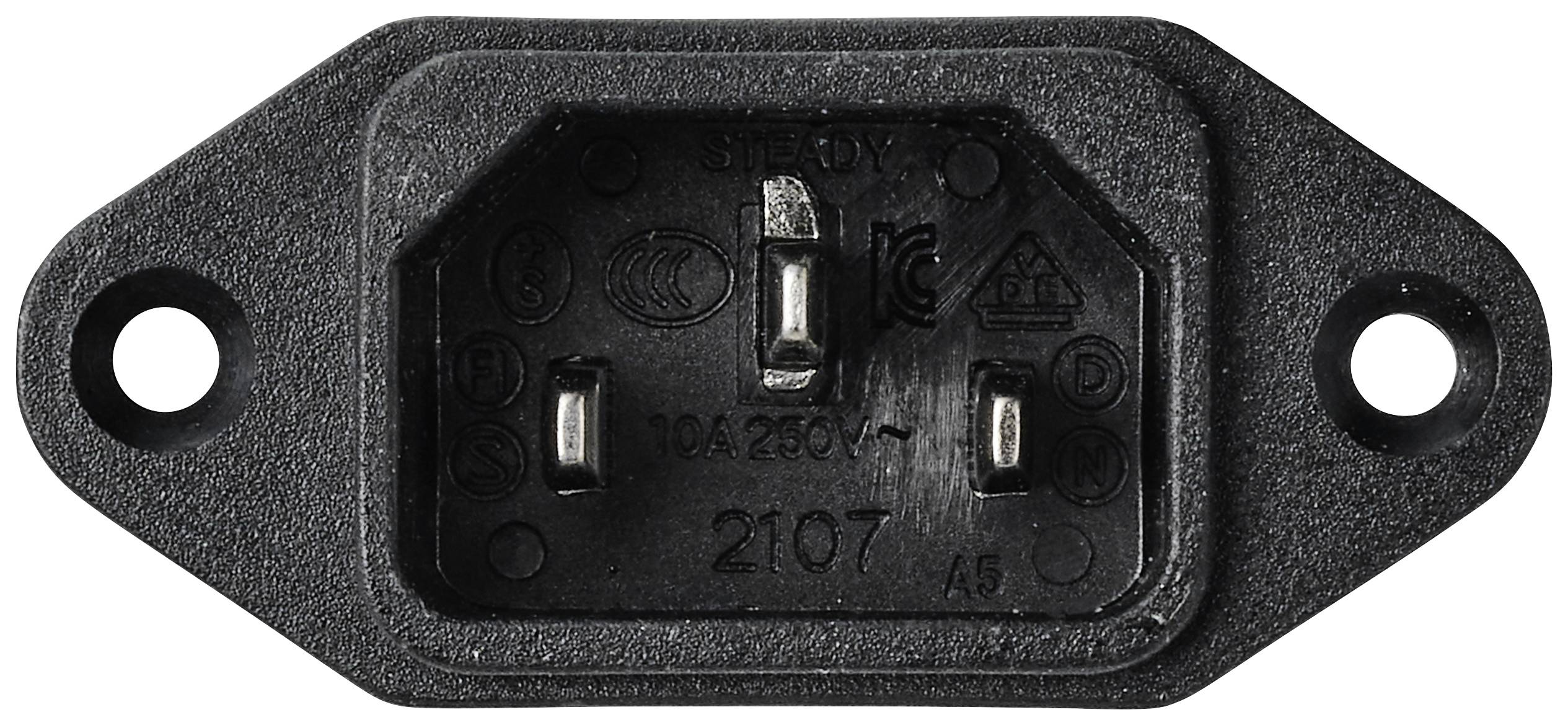 Ein schwarzer, rechteckiger Kaltgeräteanschluss mit drei Steckkontakten und zwei Schraublöchern, geeignet für 10A/250V.