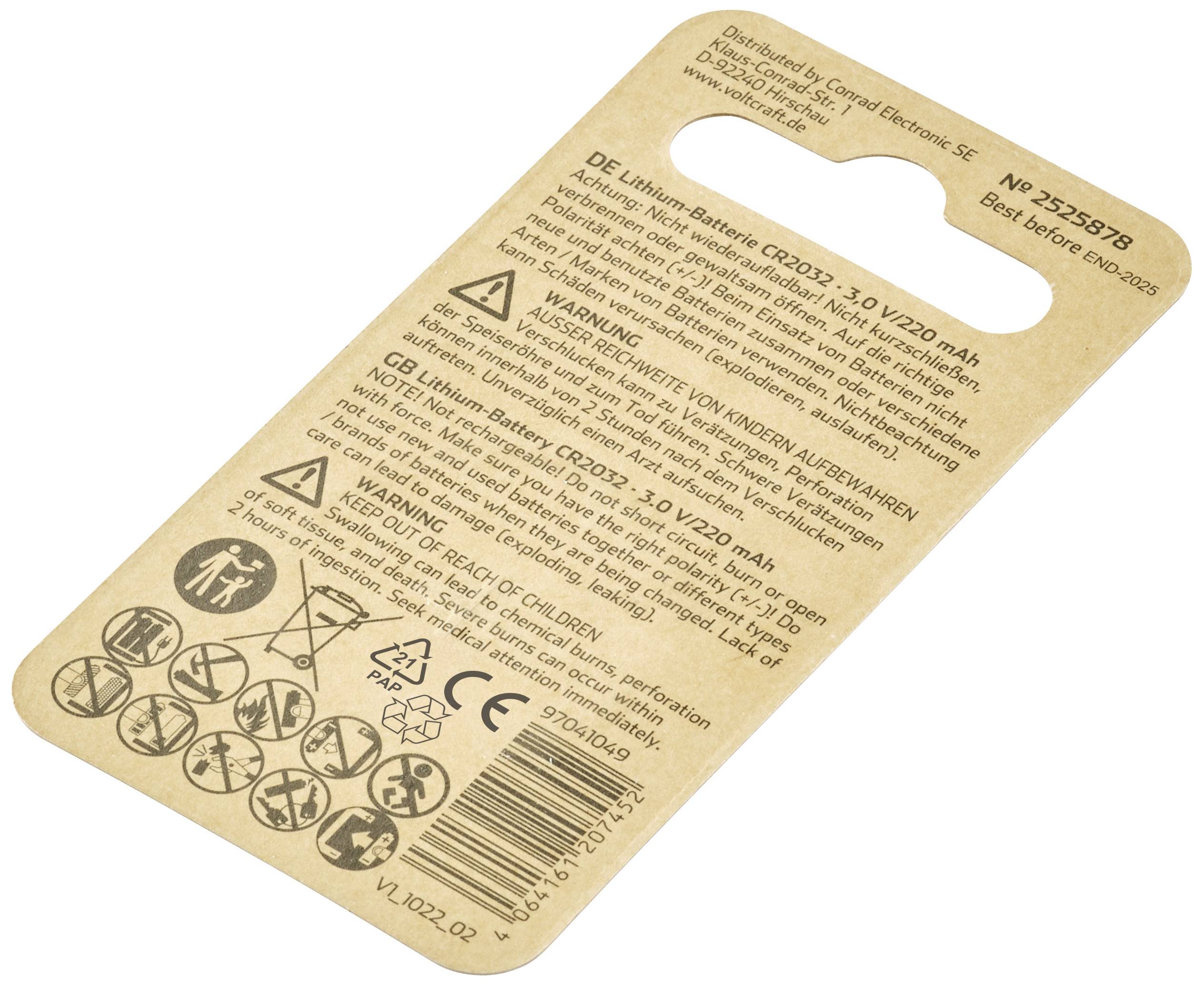 Verpackungsrückseite von Knopfzellenbatterien mit Sicherheitshinweisen, Markenname, Modellnummer CR2032 und Recycling-Symbolen.