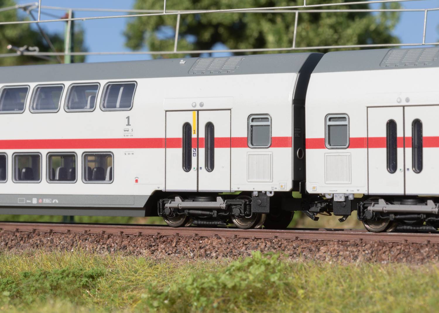 Märklin 43486 H0 IC2 Doppelstock-Mittelwagen der DB-AG DApza 687.2, 1.Klasse