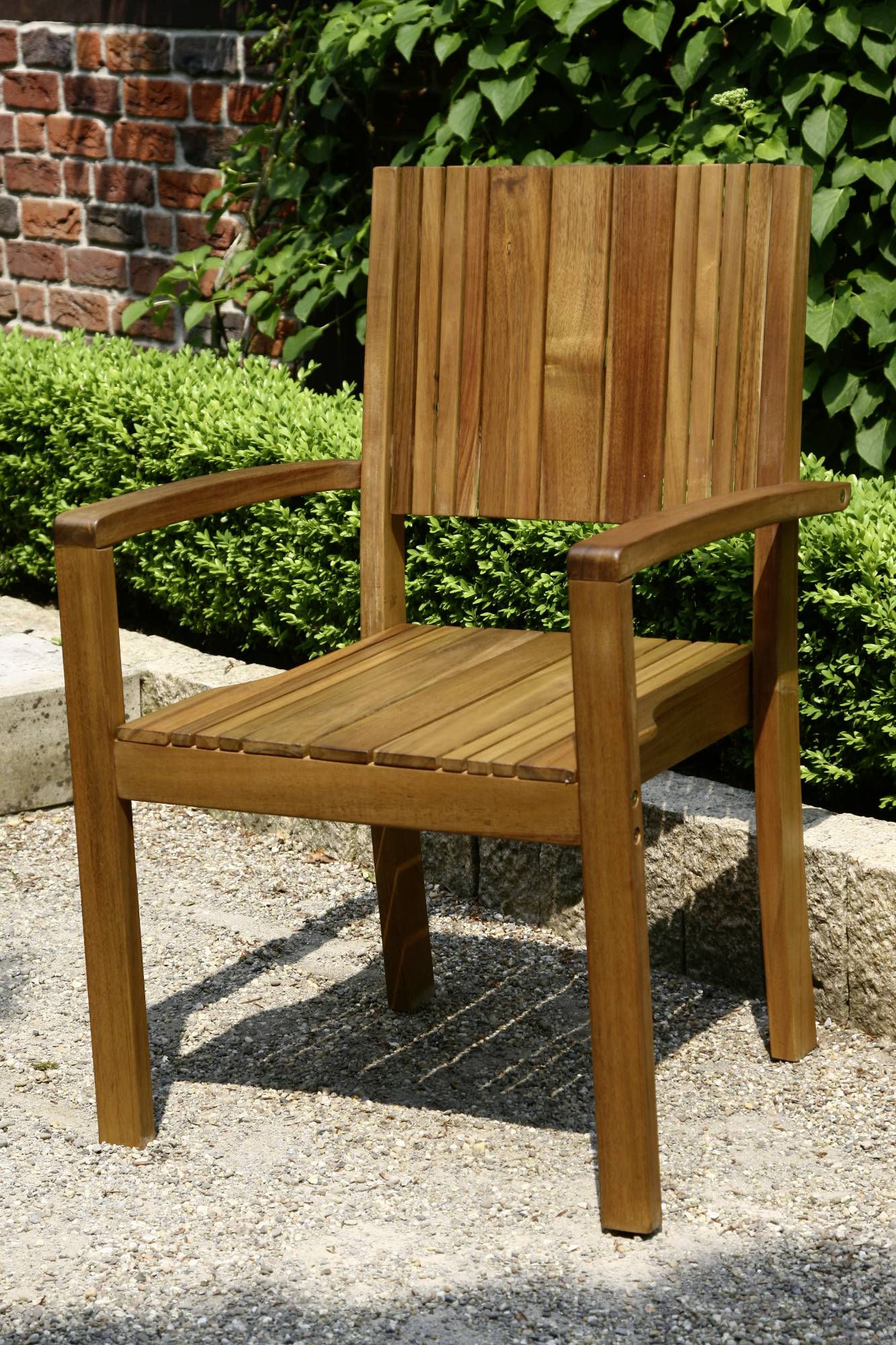 Siena Garden 120549 Falun Stapelsessel Gestell und Fläche Akazienholz FSC®-100% natur