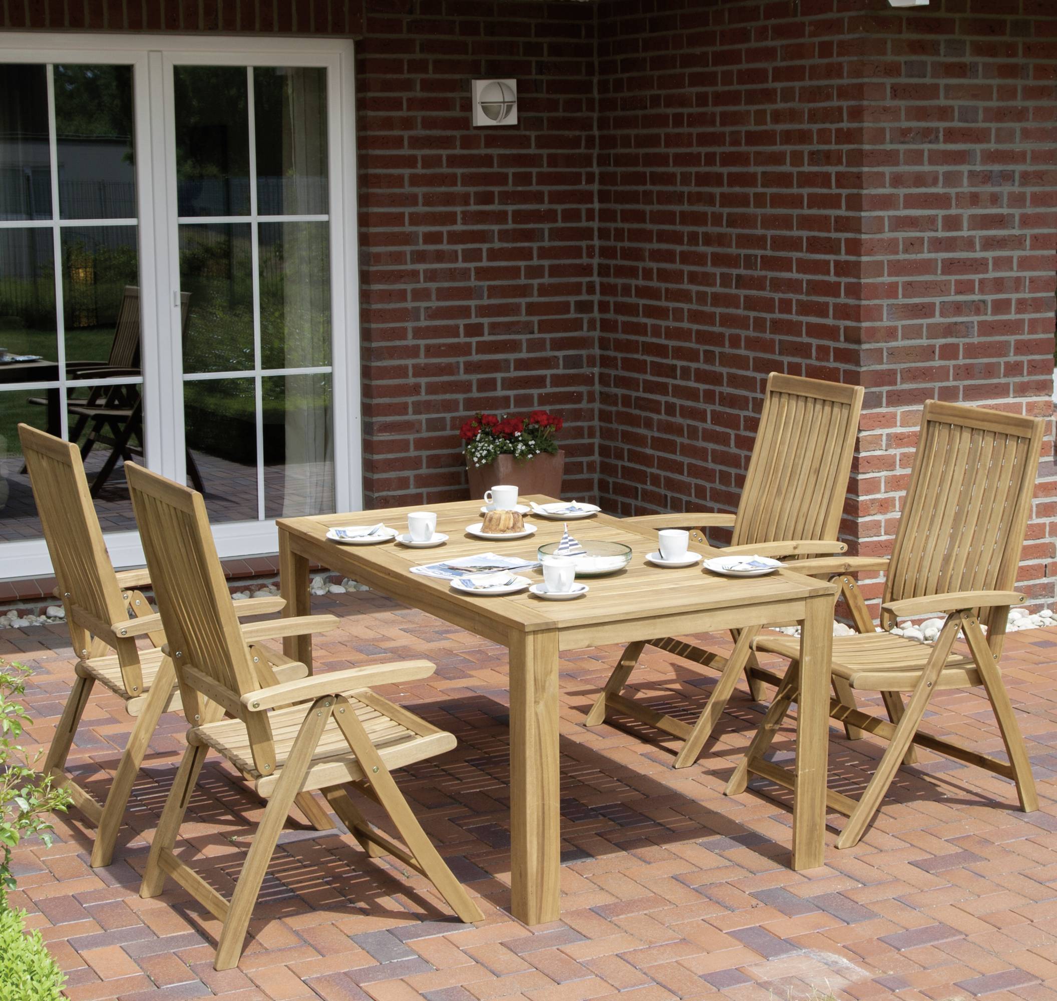 Siena Garden 120497 Paleros Klappsessel Gestell und Fläche Akazienholz FSC®-100% natur