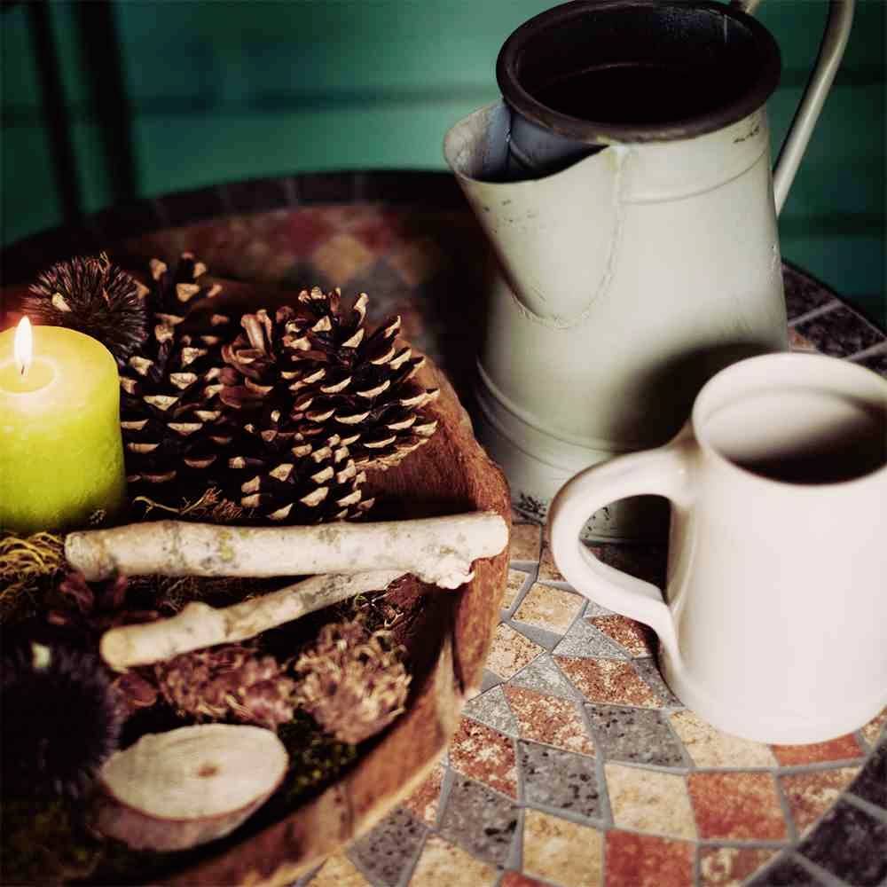 Siena Garden 380813 Prato Tisch Ø 60x71cm Gestell Stahl matt-schwarz, Tischplatte Keramik mehrfarbig mosaikoptik