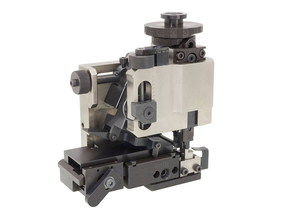 Molex 639024000 Crimpmaschine