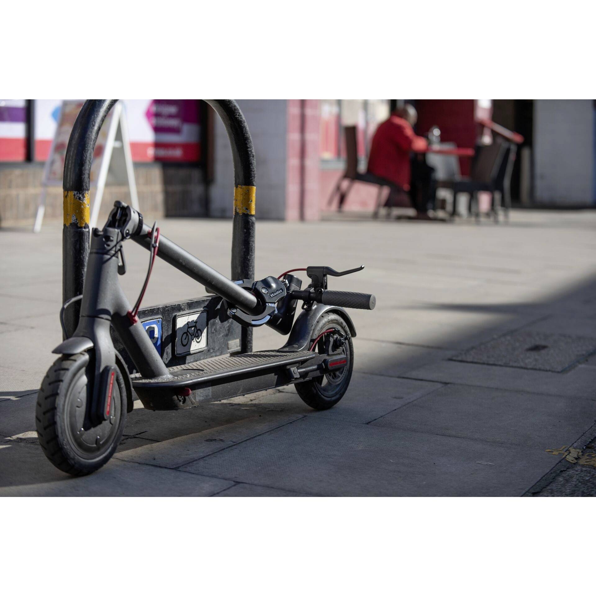 Master Lock 8200EURDPRO Rahmenschloss Schwarz Schlüsselschloss