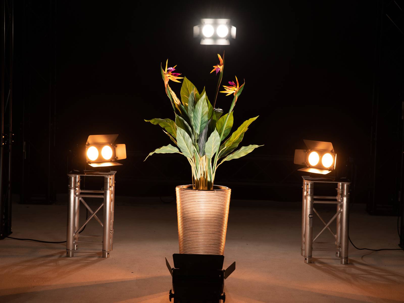 Eurolite 51930272 LED CBB-2 WW/CW Fairlight DMX LED-Effektstrahler