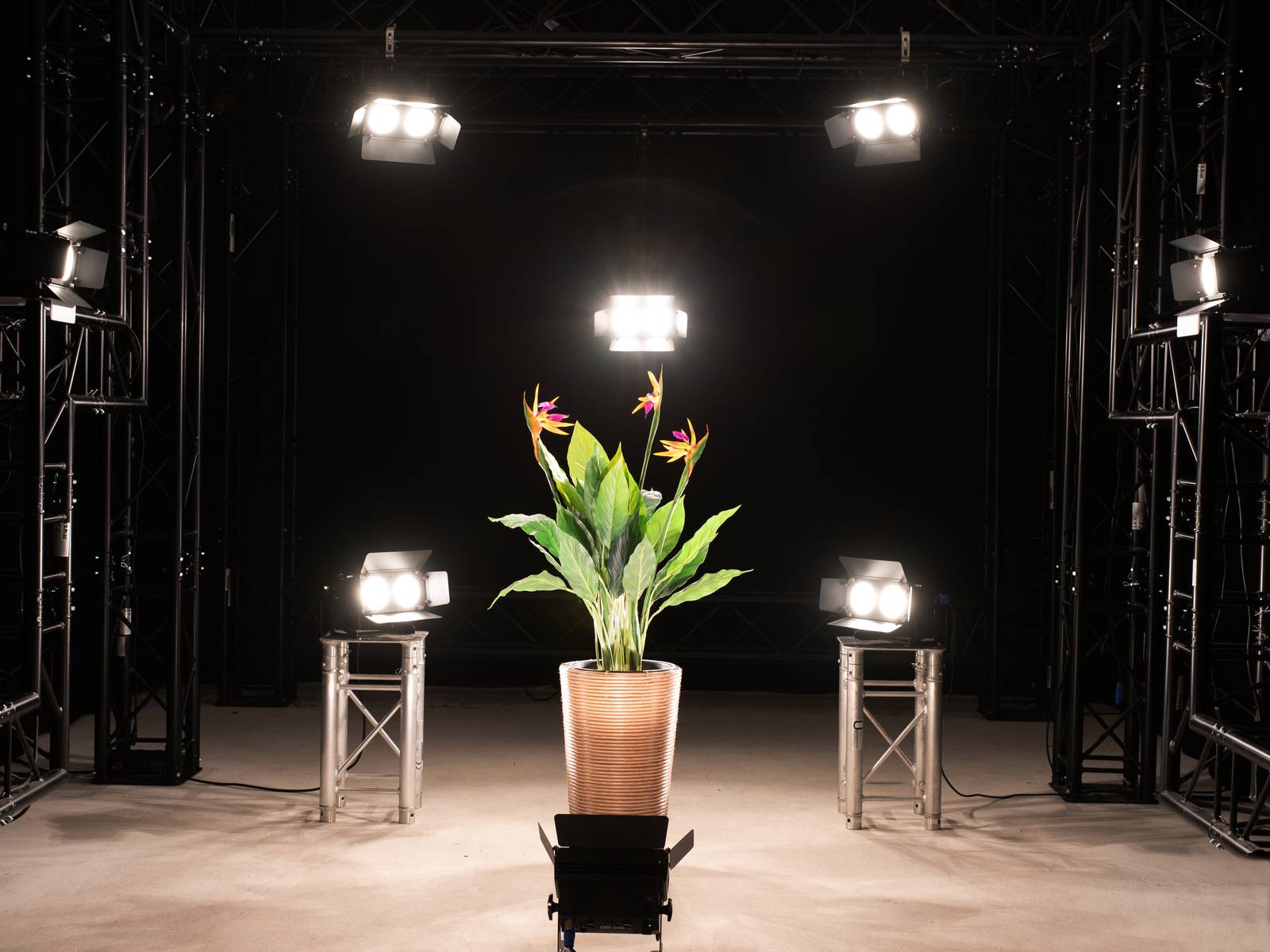 Eurolite 51930272 LED CBB-2 WW/CW Fairlight DMX LED-Effektstrahler