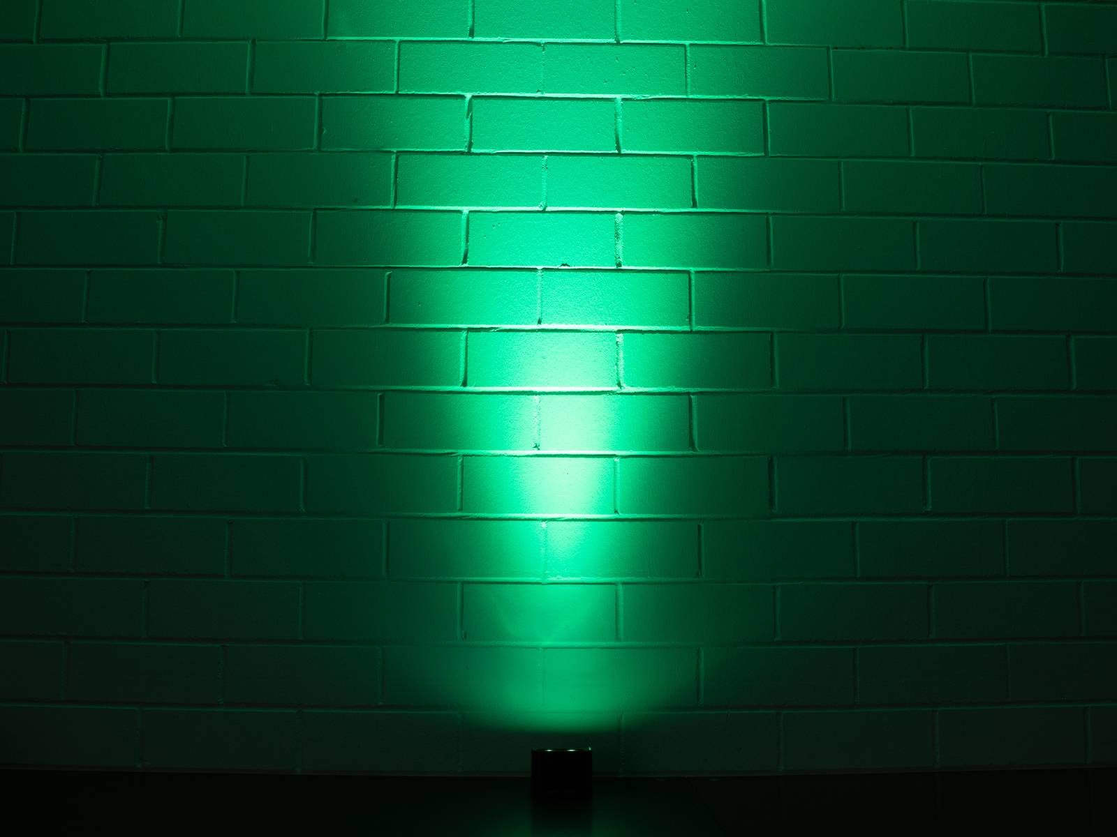 Eurolite AKKU Mini UP-4 QCL Spot LED-Lichtanlage