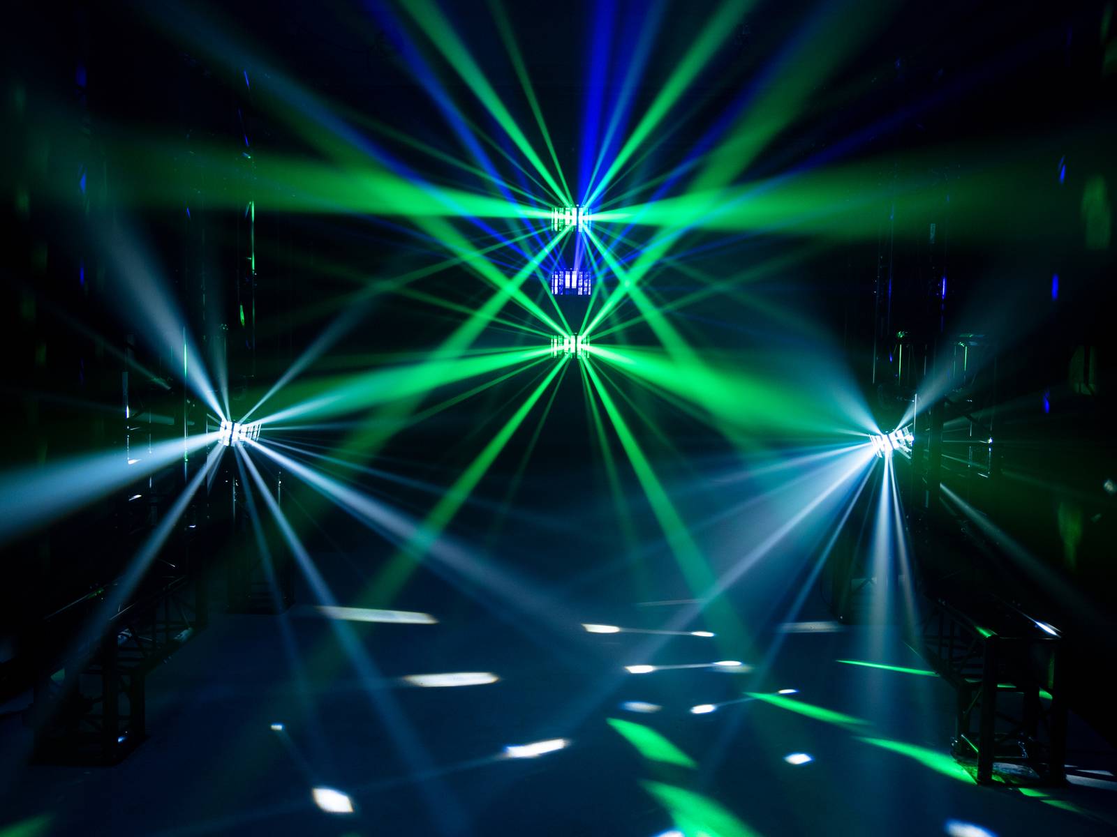 Eurolite LED Laser Derby MK2 DMX Laser-Lichteffekt Schwarz