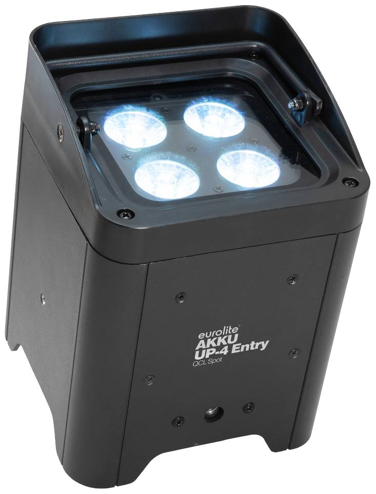 Ein schwarzer LED-Scheinwerfer mit vier blauen Lichtern. Modellbezeichnung 'eurolite AKKU UP-4 Entry'.